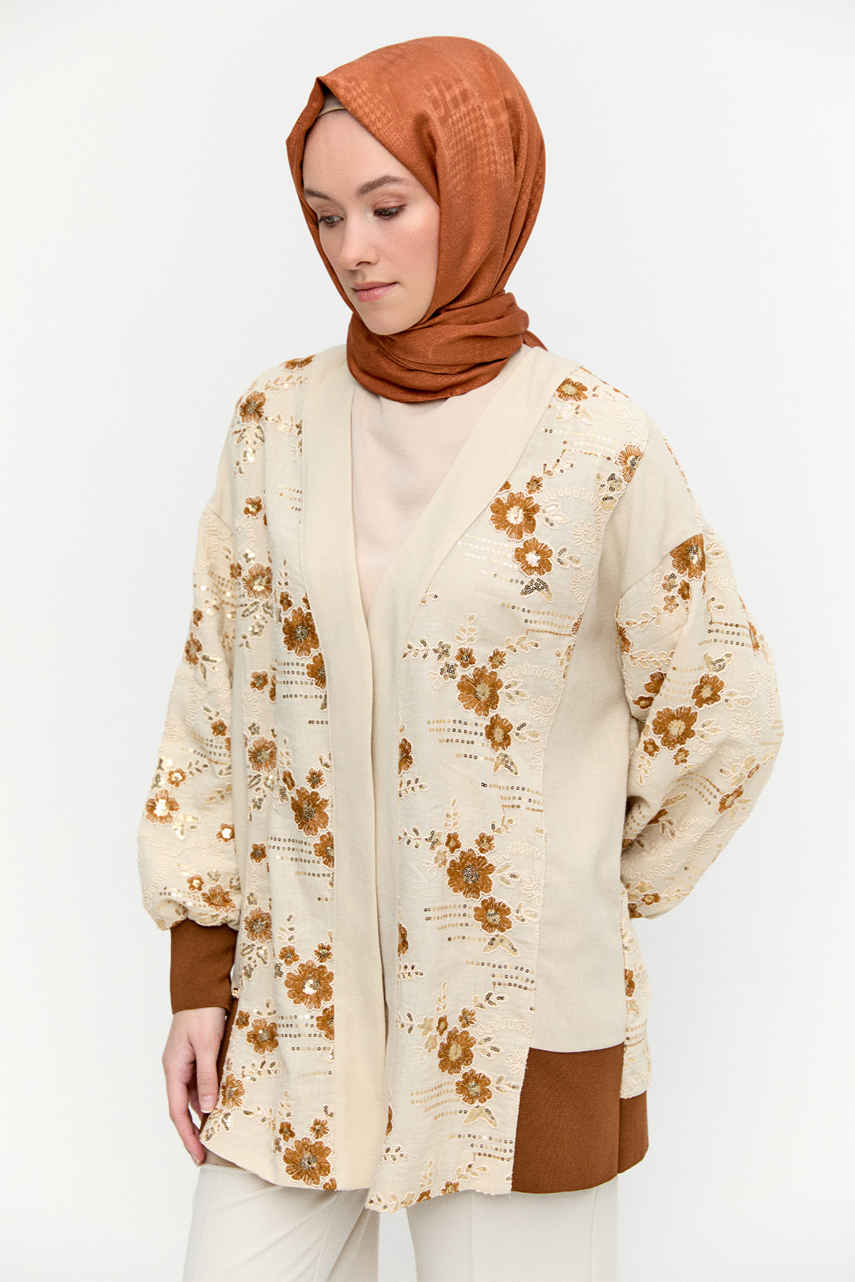 Nakışlı Keten Görünümlü Hırka, Tesettür Giyim