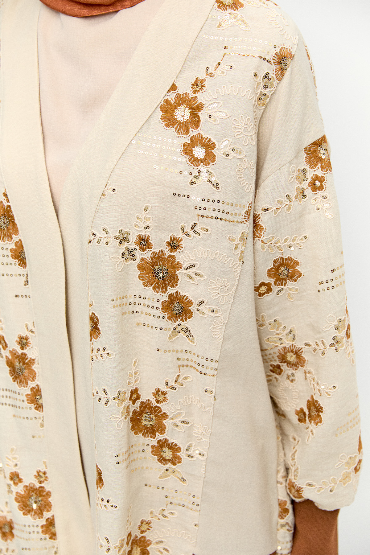 Nakışlı Keten Görünümlü Hırka, Tesettür Giyim