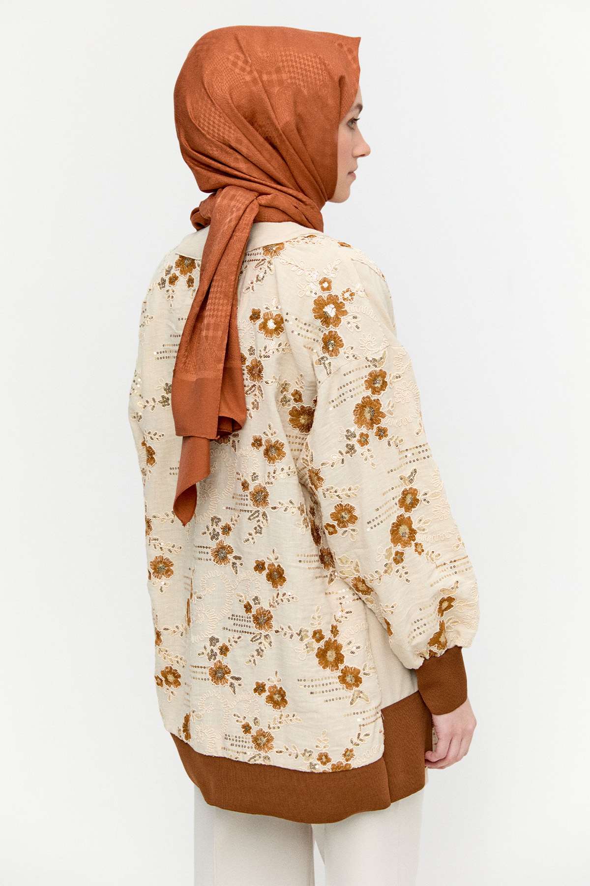 Nakışlı Keten Görünümlü Hırka, Tesettür Giyim