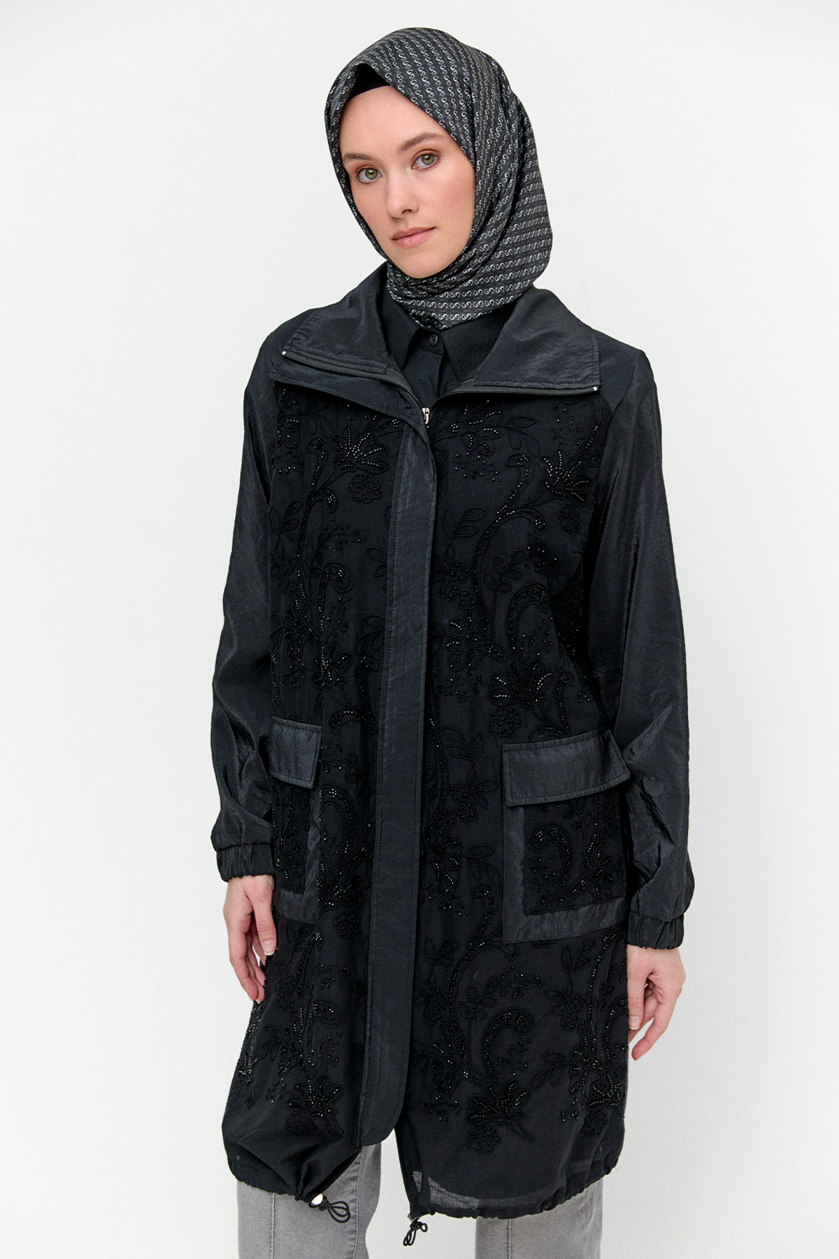 Boncuk Detaylı Çiçekli Kap, Tesettür Giyim