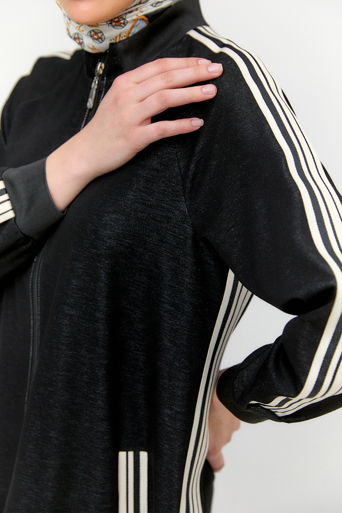 Ribanalı Şerit Detaylı Kap, Tesettür Giyim