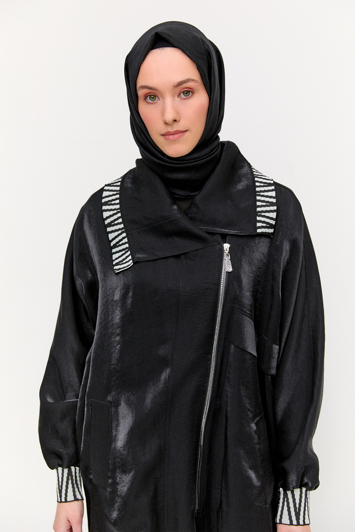 Zebra Desenli Jakar Kap, Tesettür Giyim