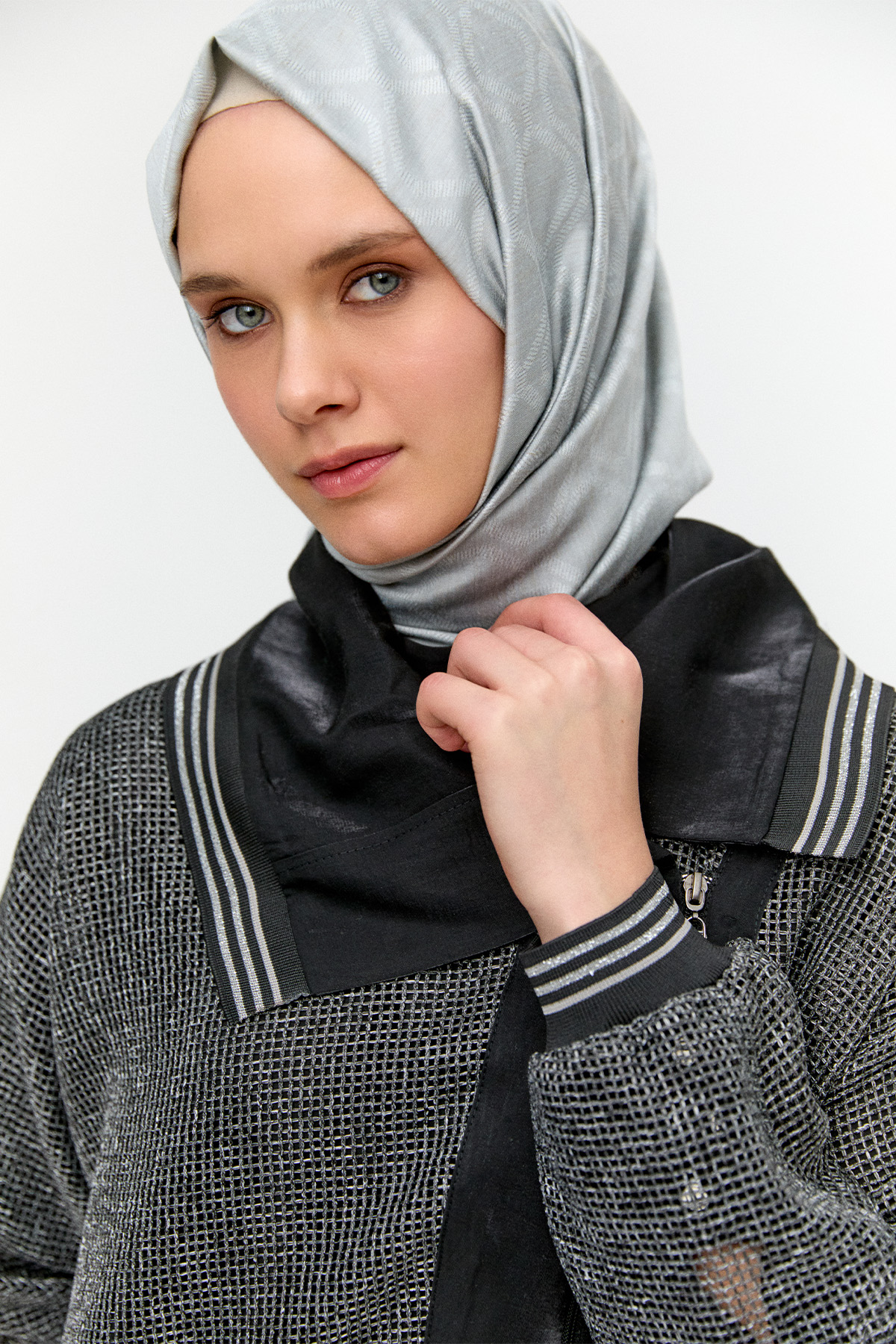 Asimetrik Yakalı File Kap, Tesettür Giyim