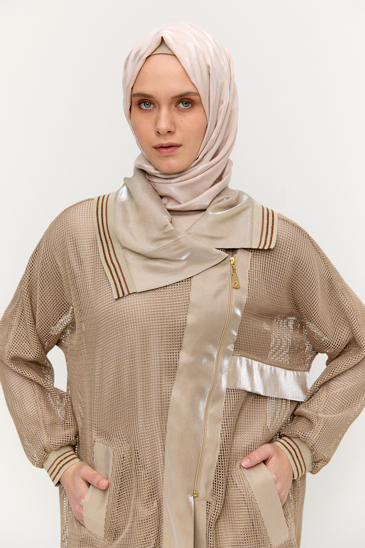 Asimetrik Yakalı File Kap, Tesettür Giyim