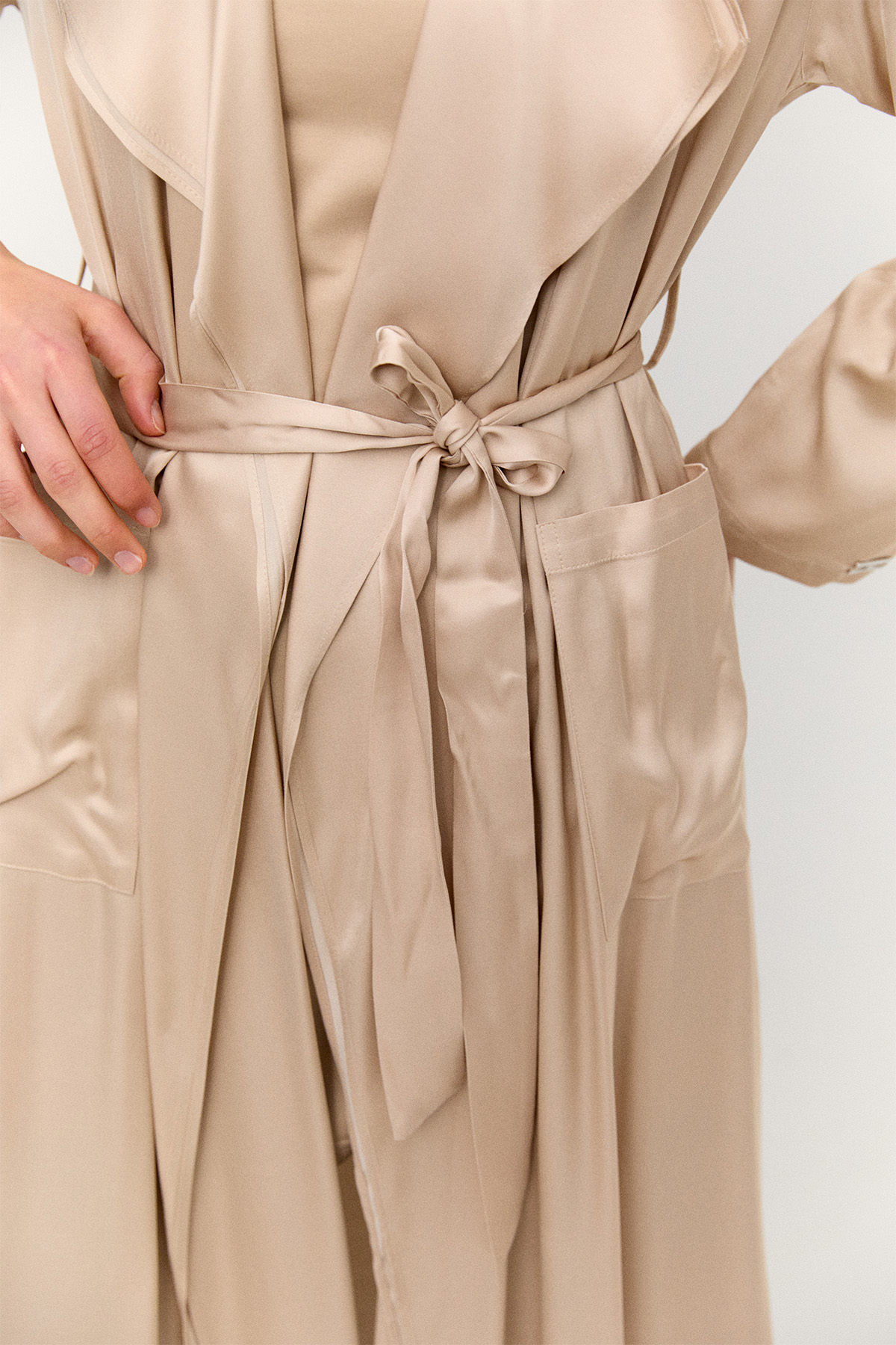 Kuşaklı Saten Kap, Tesettür Giyim