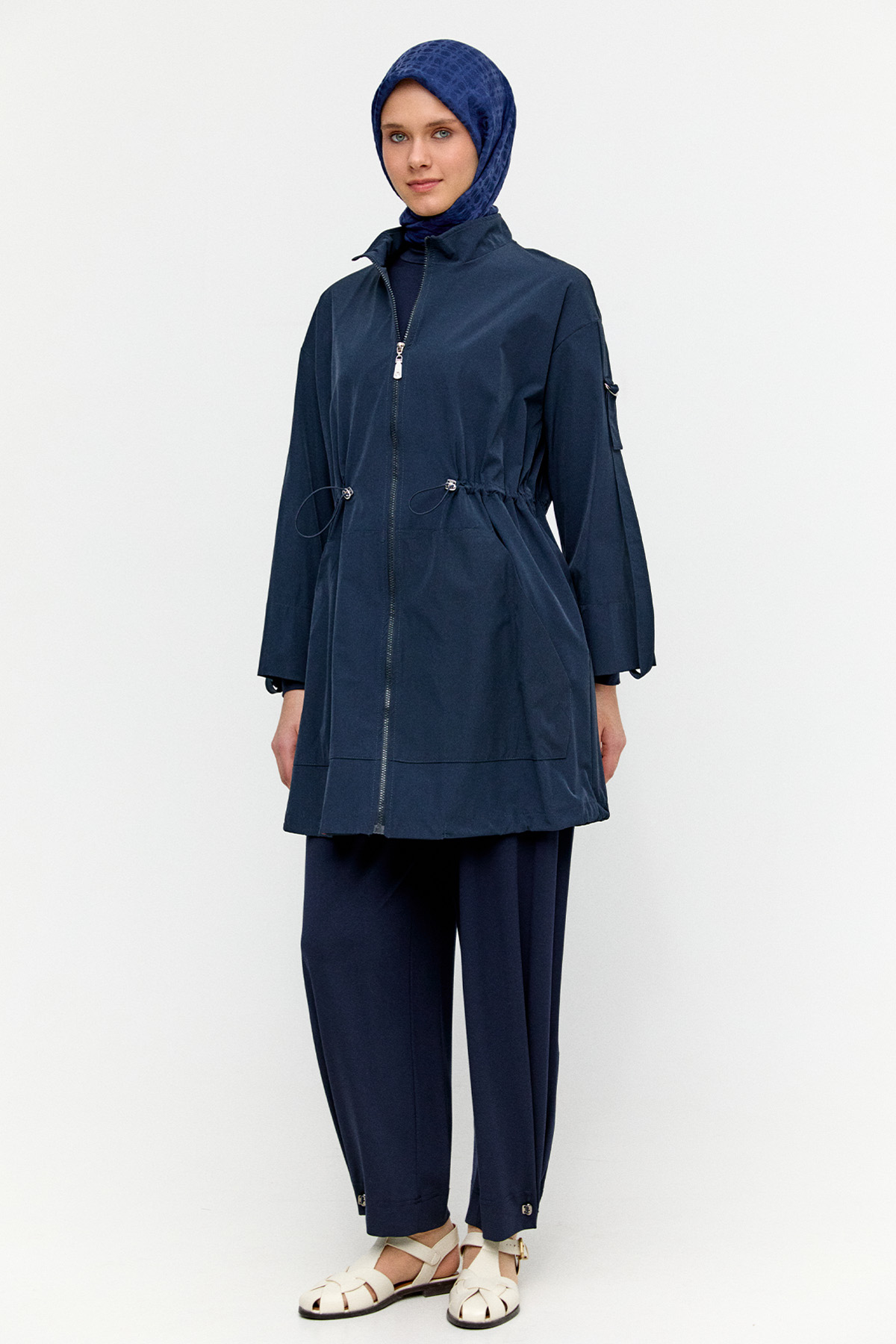 Yüksek Yakalı Stoperli Kap, Tesettür Giyim