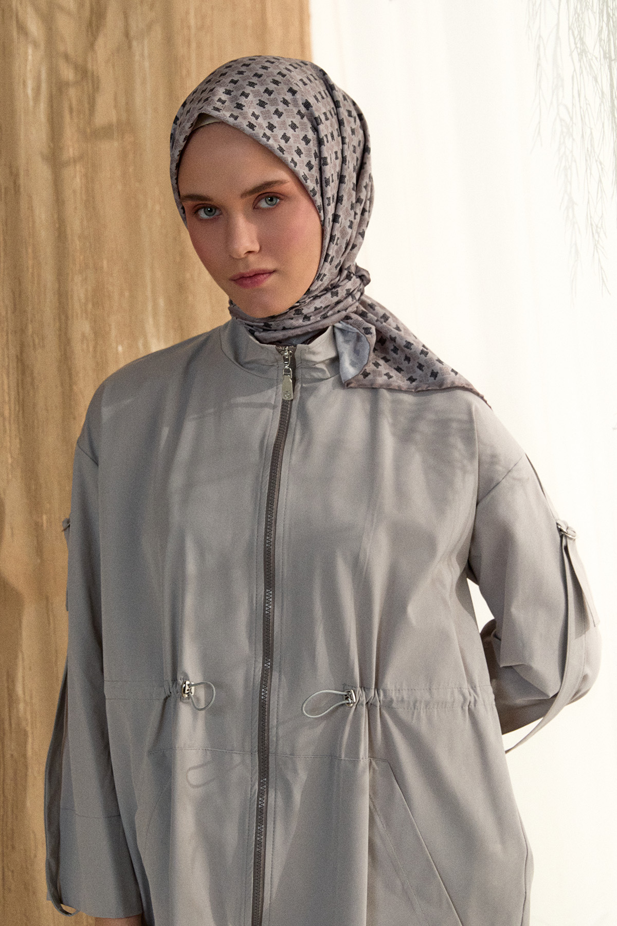 Yüksek Yakalı Stoperli Kap, Tesettür Giyim