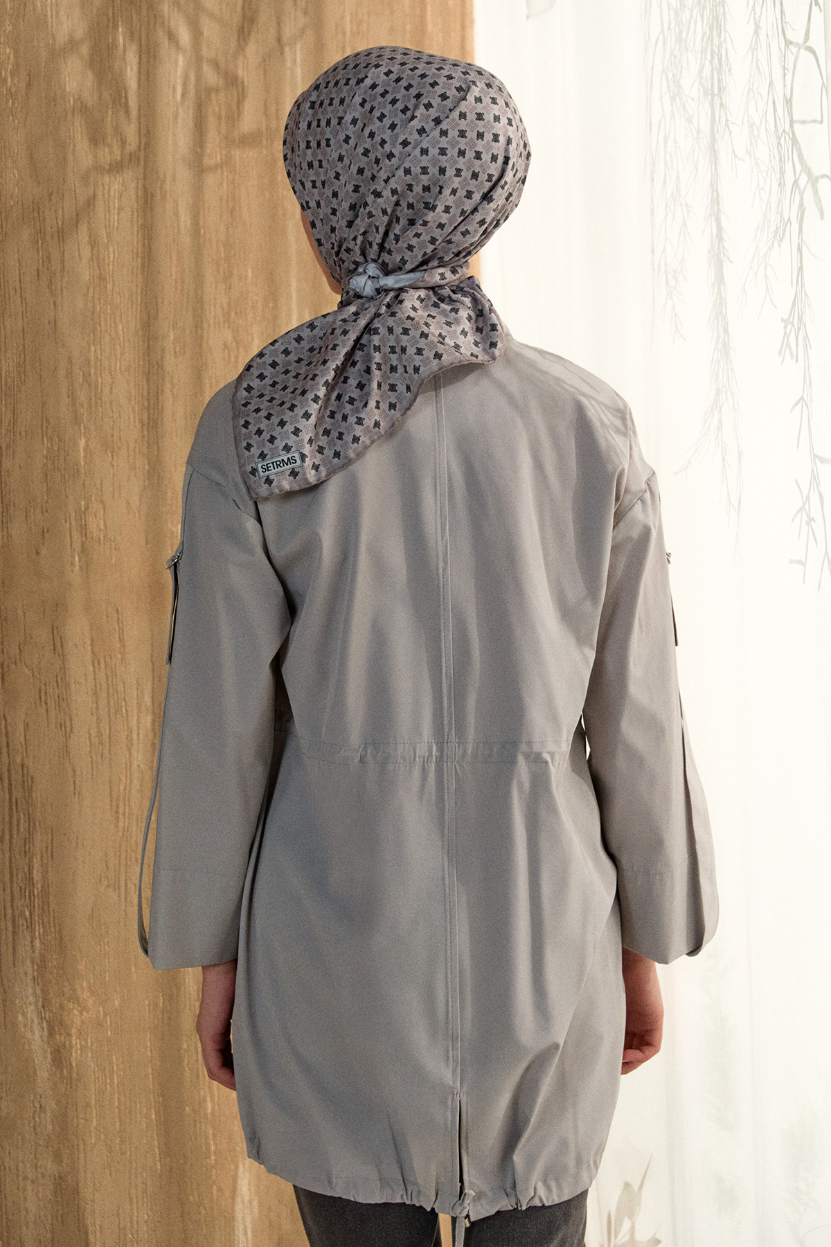 Yüksek Yakalı Stoperli Kap, Tesettür Giyim