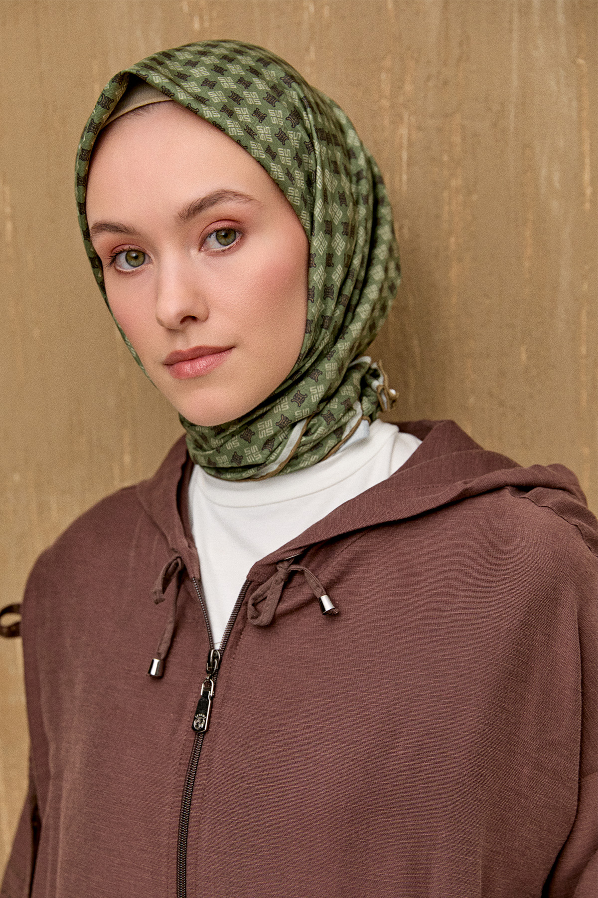 Kapüşonlu Keten Kap, Tesettür Giyim