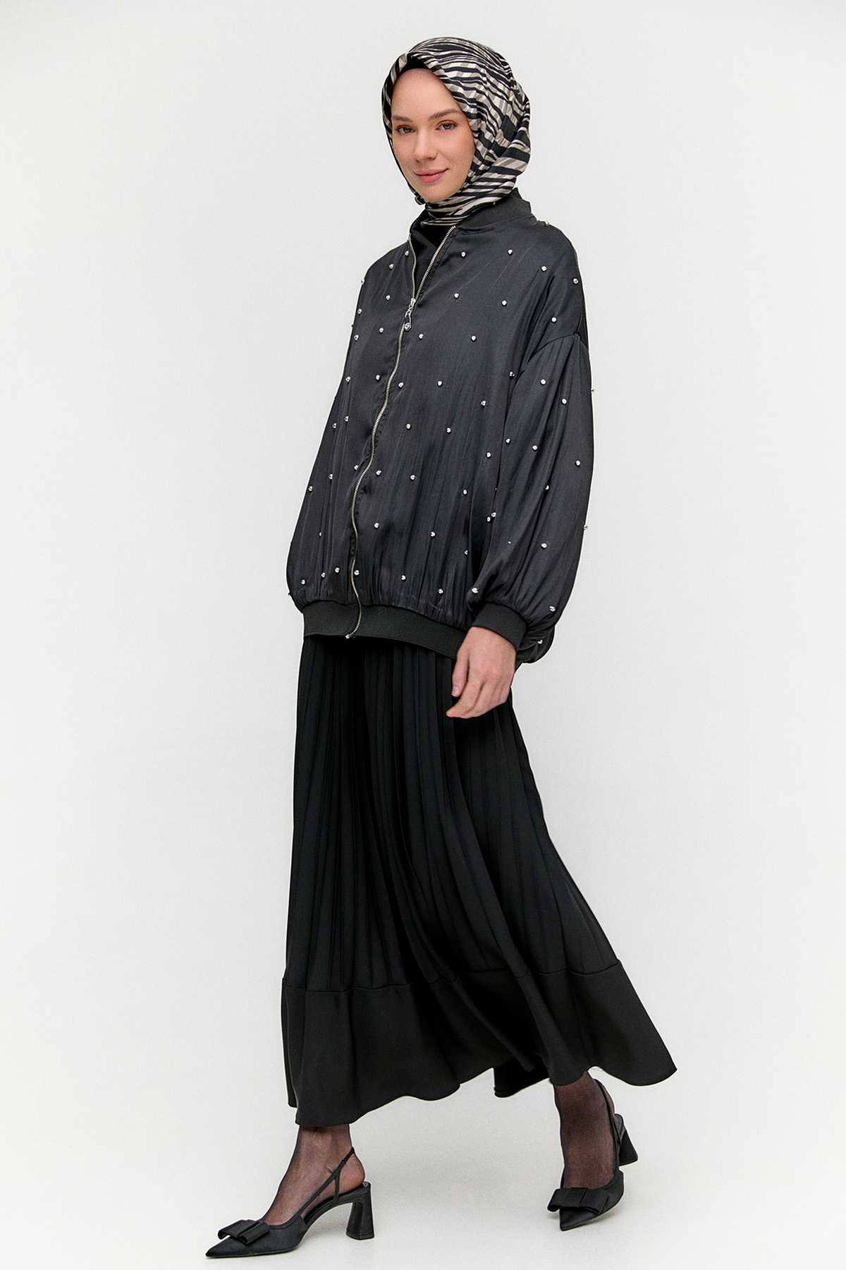 Taşlı Bomber Kap, Tesettür Giyim