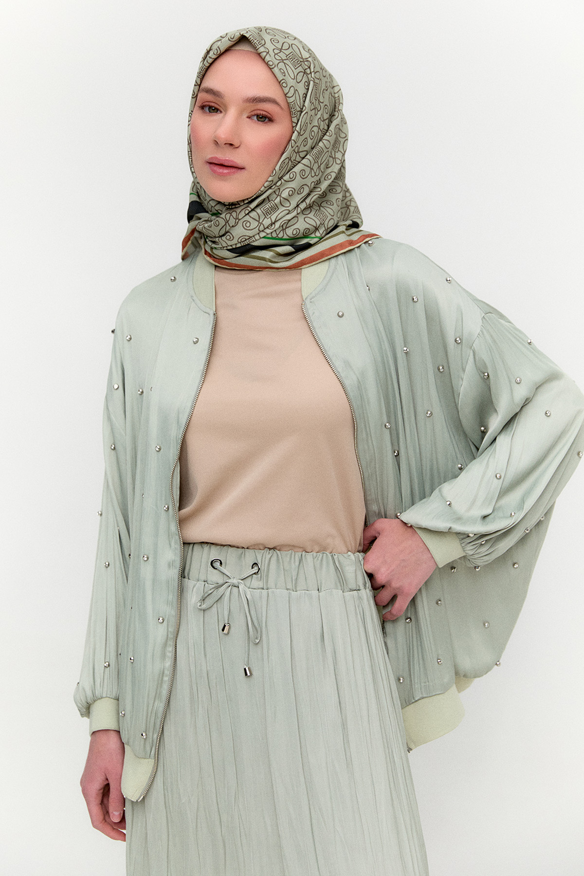 Taşlı Bomber Kap, Tesettür Giyim