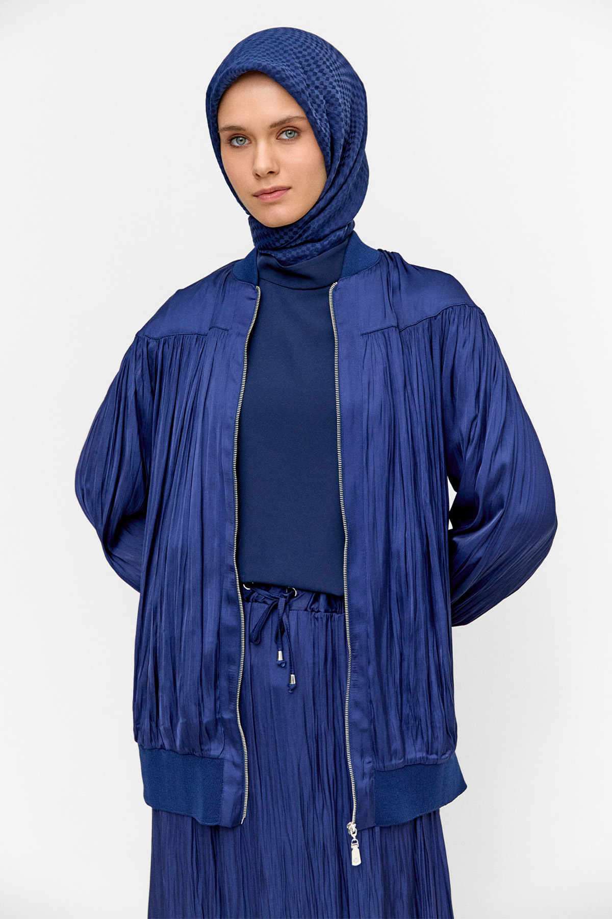 Ribanalı Kraşlı Bomber Kap, Tesettür Giyim