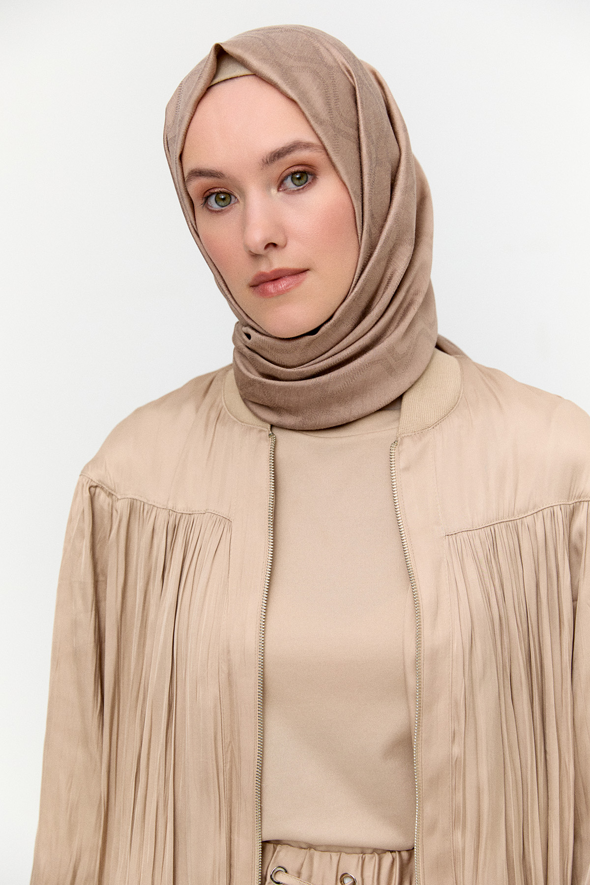 Ribanalı Kraşlı Bomber Kap, Tesettür Giyim