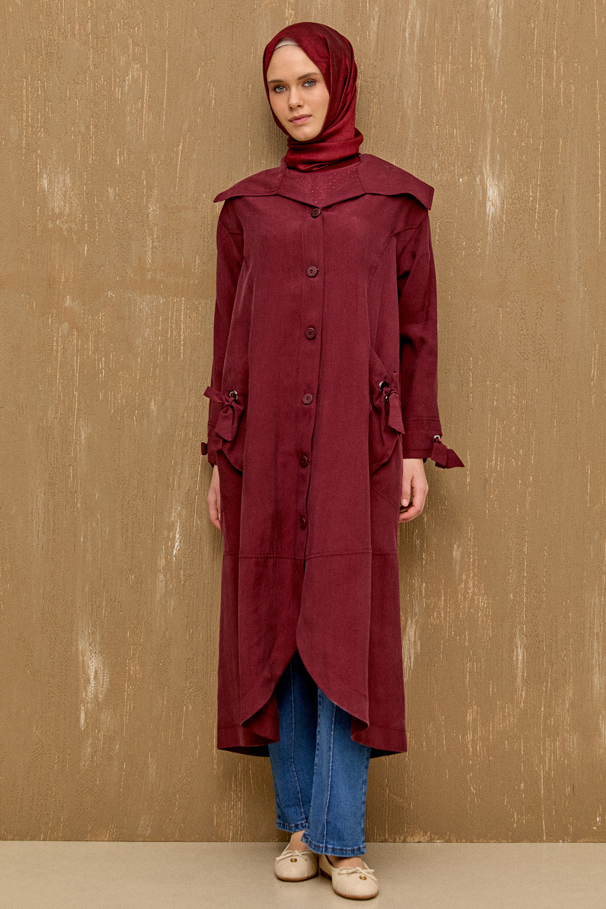 Geniş Yakalı Şeritli Kap, Tesettür Giyim