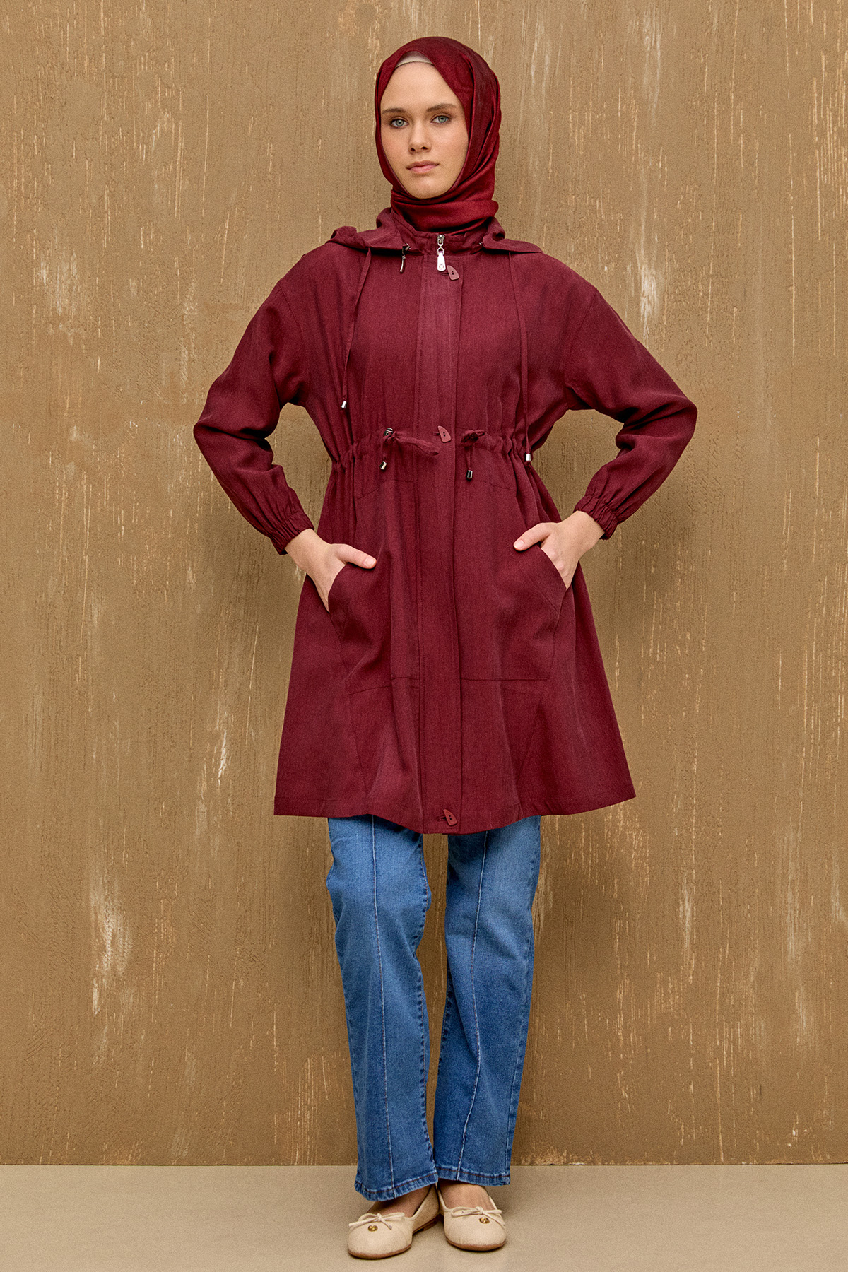 Seyyar Kapüşonlu Fermuarlı Kap, Tesettür Giyim