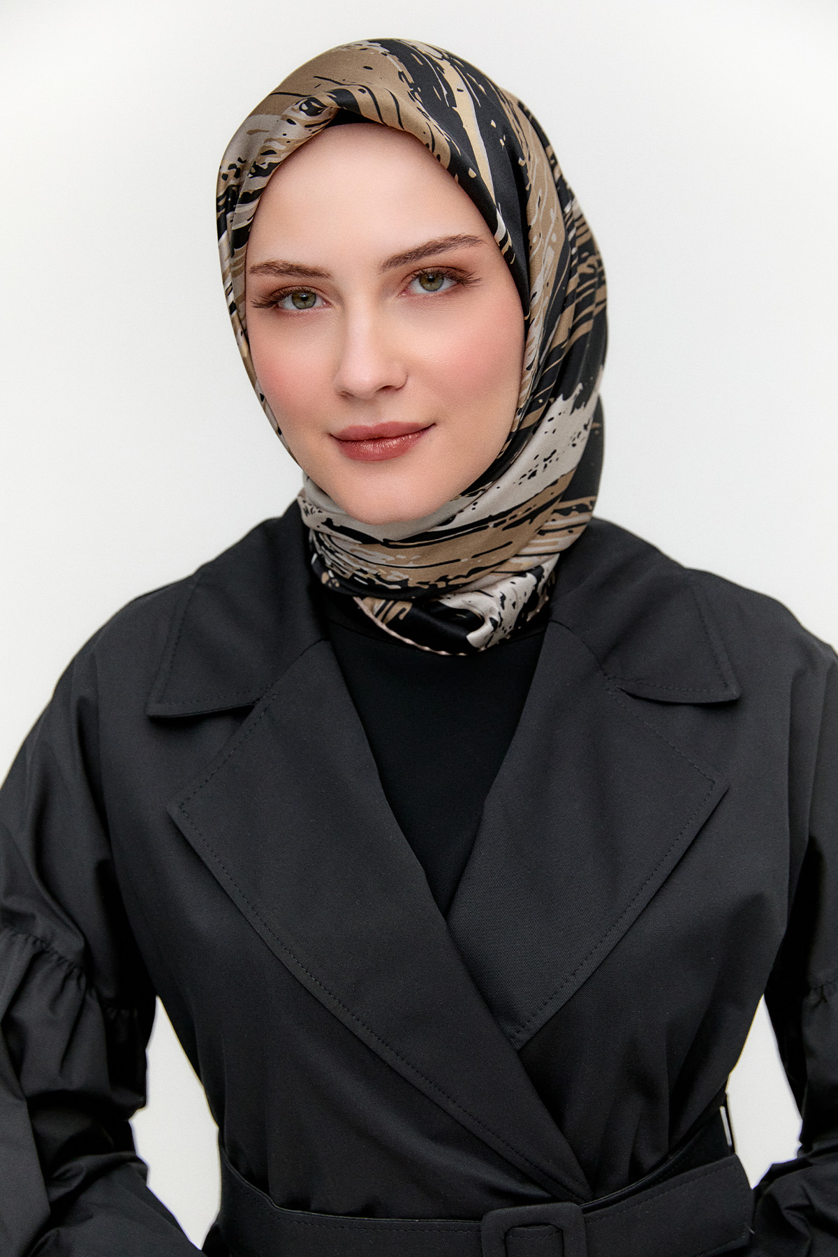 Kruvaze Kemerli Pamuklu Trençkot, Tesettür Giyim