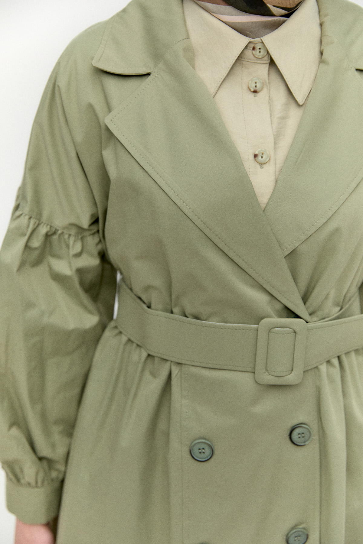 Kruvaze Kemerli Pamuklu Trençkot, Tesettür Giyim