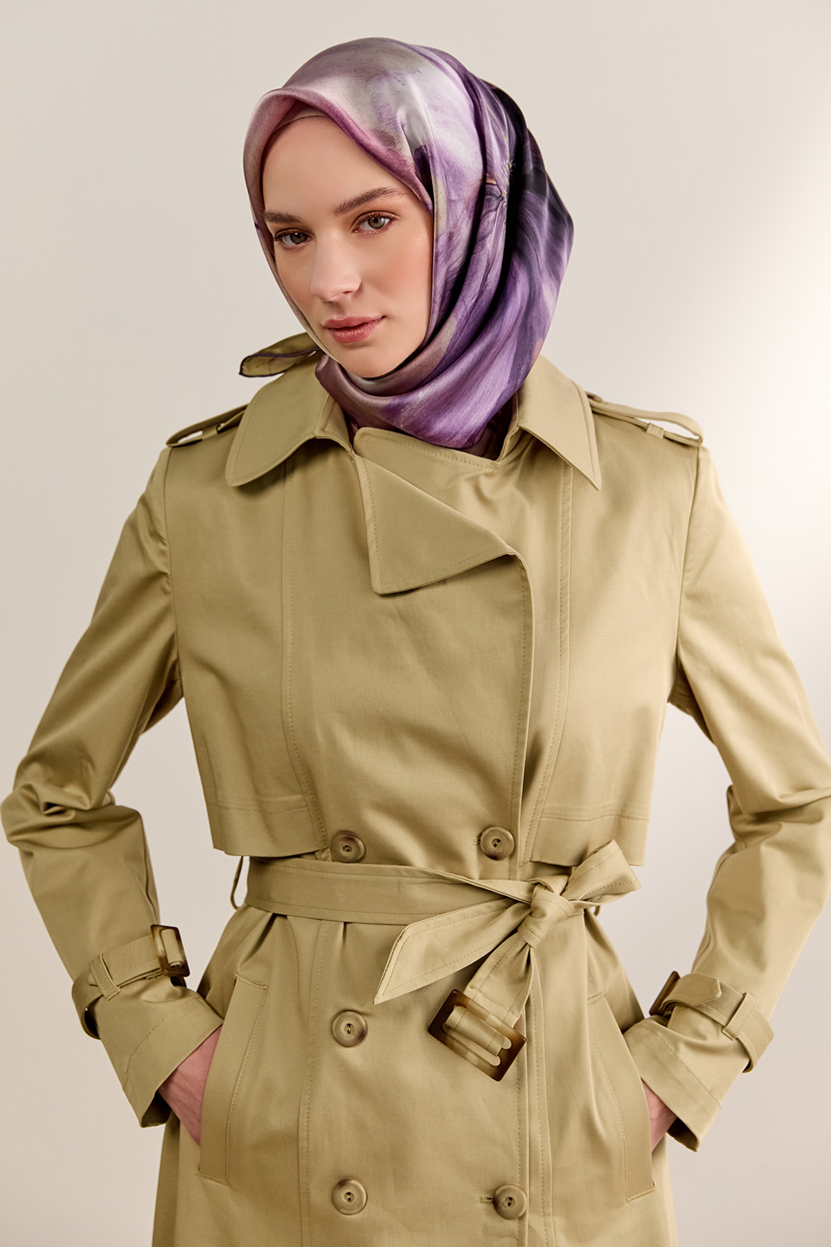 Çift Düğmeli Gabardin Trençkot, Tesettür Giyim