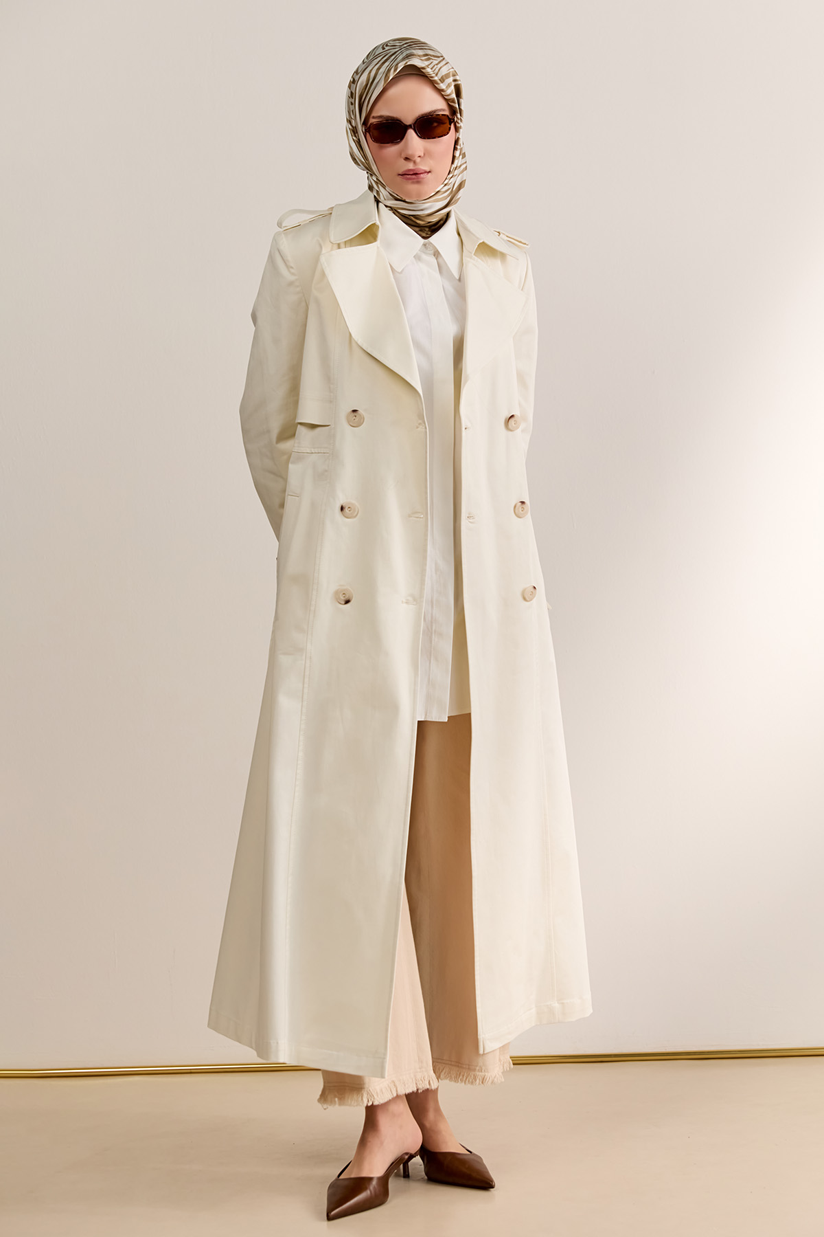 Çift Düğmeli Gabardin Trençkot, Tesettür Giyim