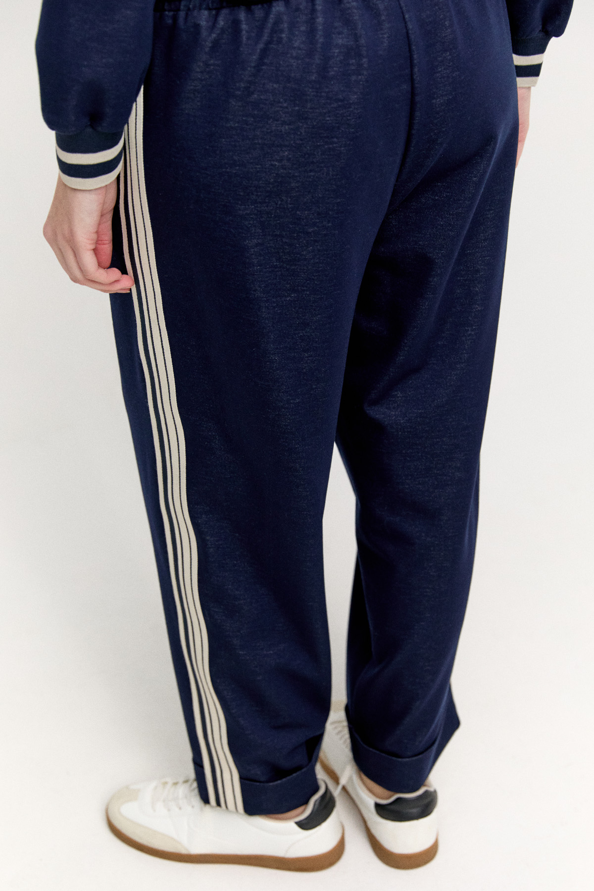 Sportif Şeritli Duble Paça Pantolon, Tesettür Giyim