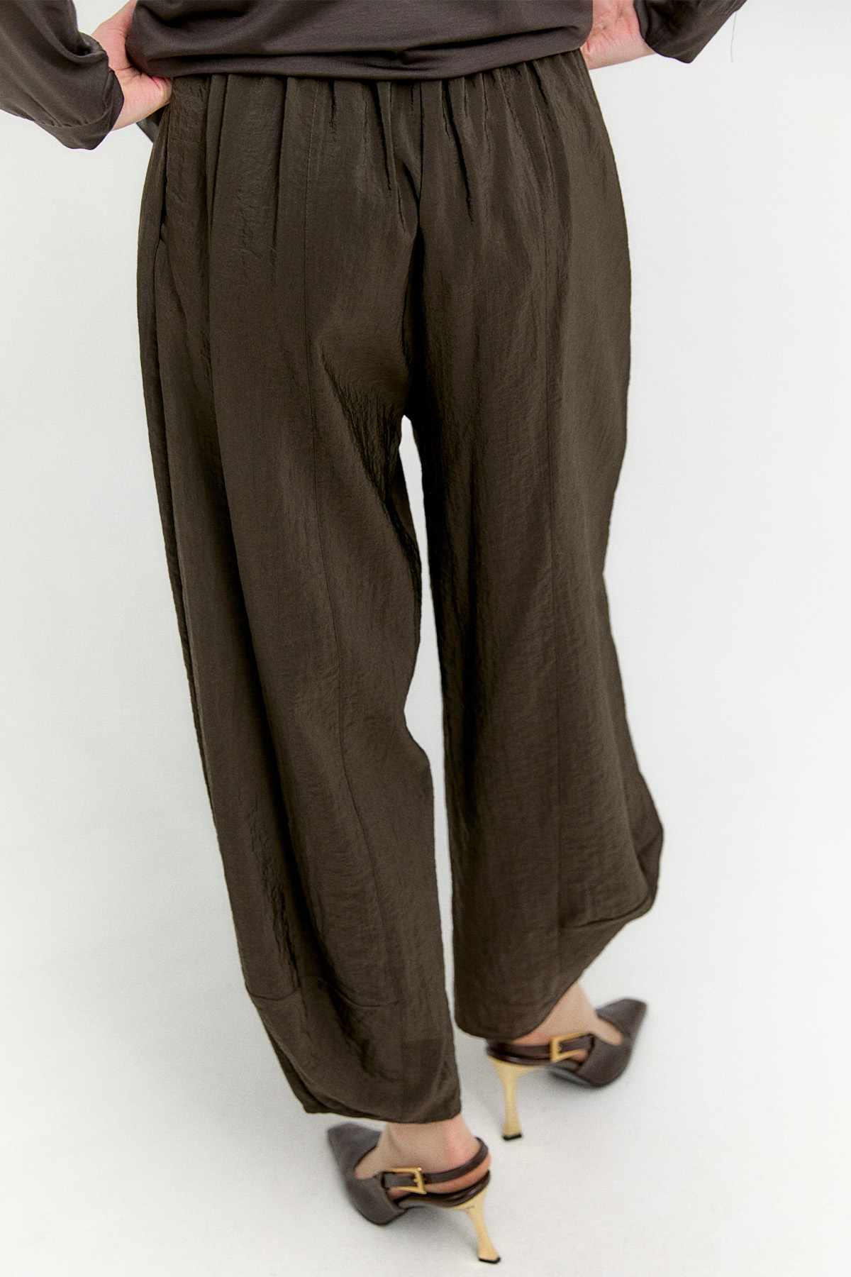 Şalvar Kesim Paraşüt Pantolon, Tesettür Giyim