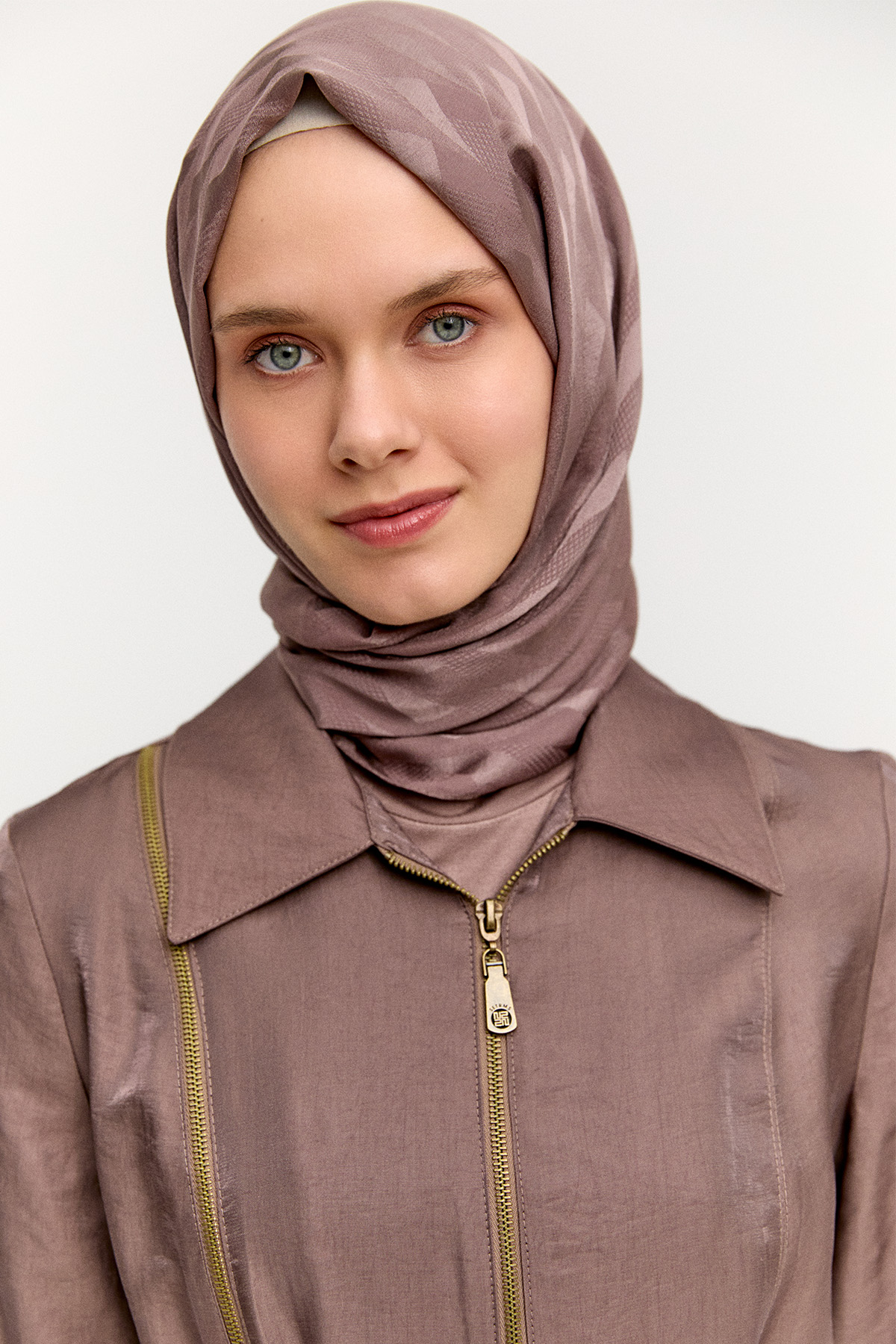 Fermuar Detaylı Cepli Pardesü, Tesettür Giyim