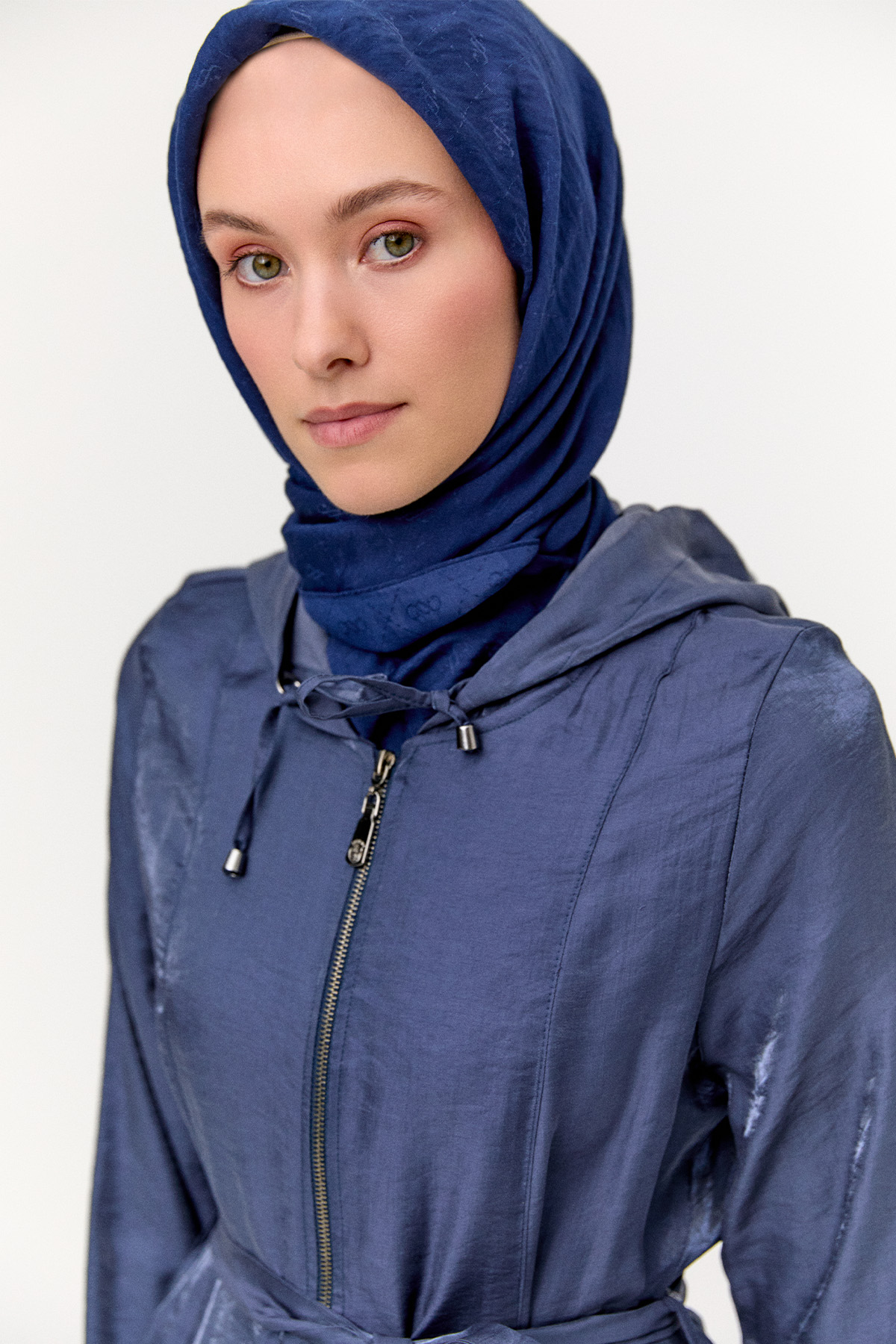 Jakarlı Kuşaklı Pardesü, Tesettür Giyim