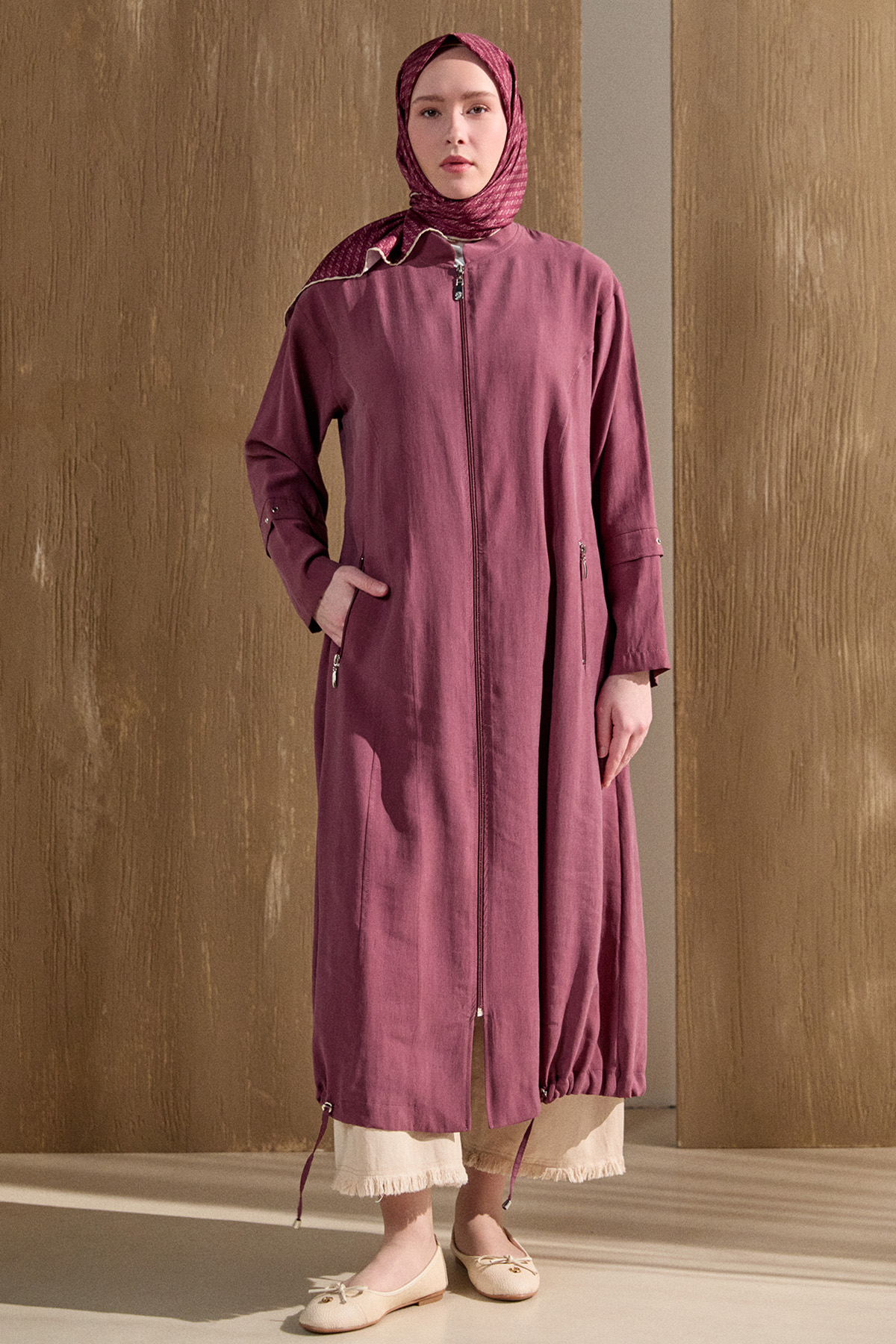 Bağlama Detaylı Hakim Yakalı Pardesü, Tesettür Giyim