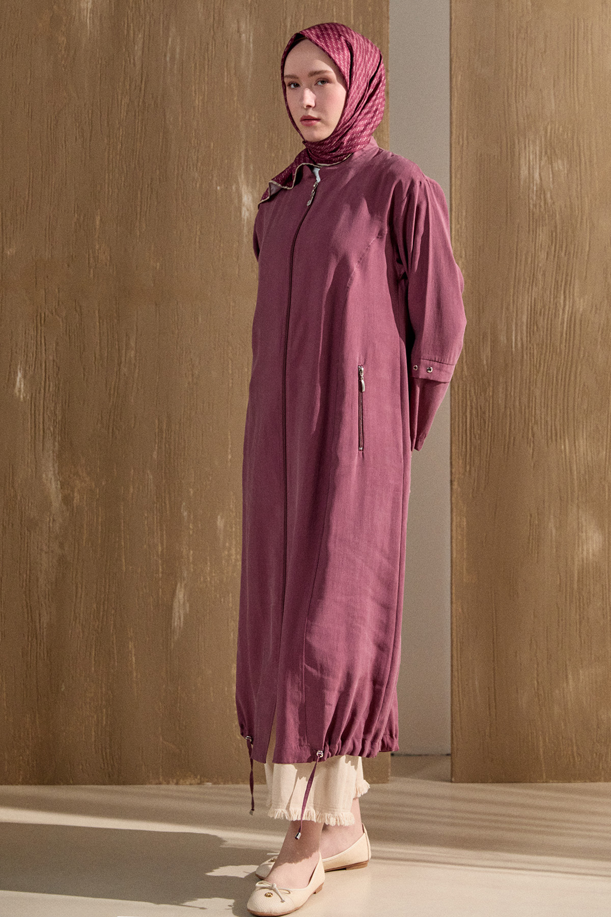 Bağlama Detaylı Hakim Yakalı Pardesü, Tesettür Giyim