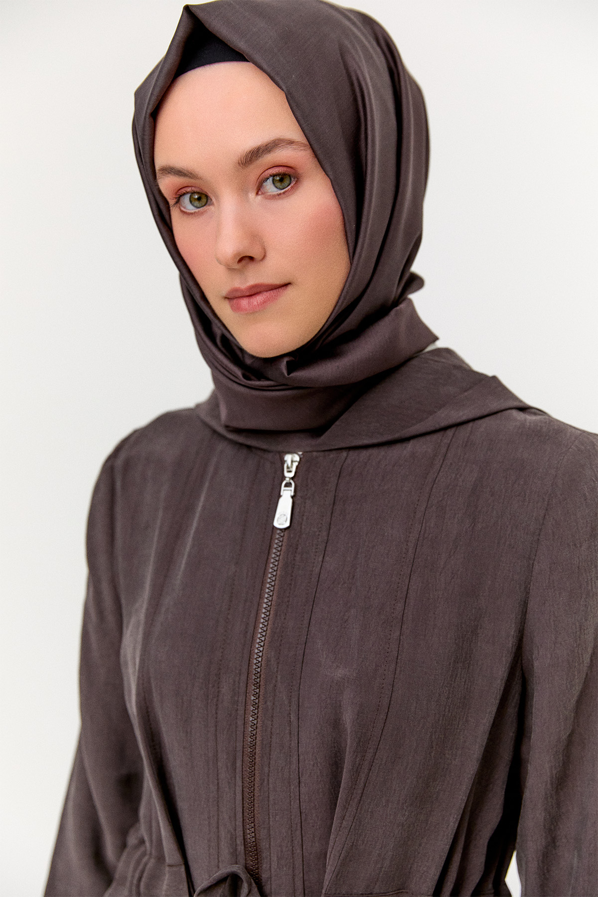 Kapüşonlu Cepli Spor Pardesü, Tesettür Giyim