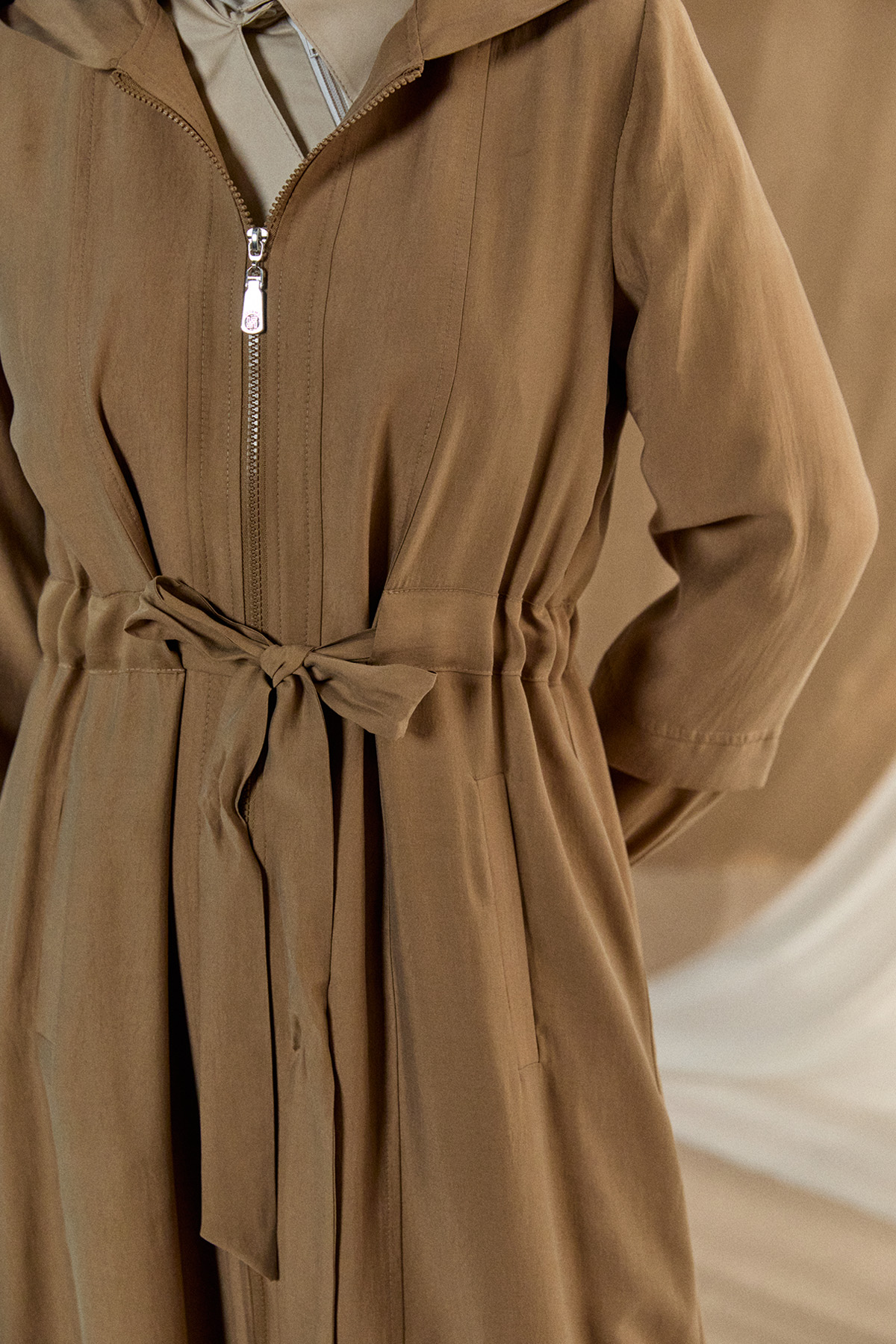 Kapüşonlu Cepli Spor Pardesü, Tesettür Giyim