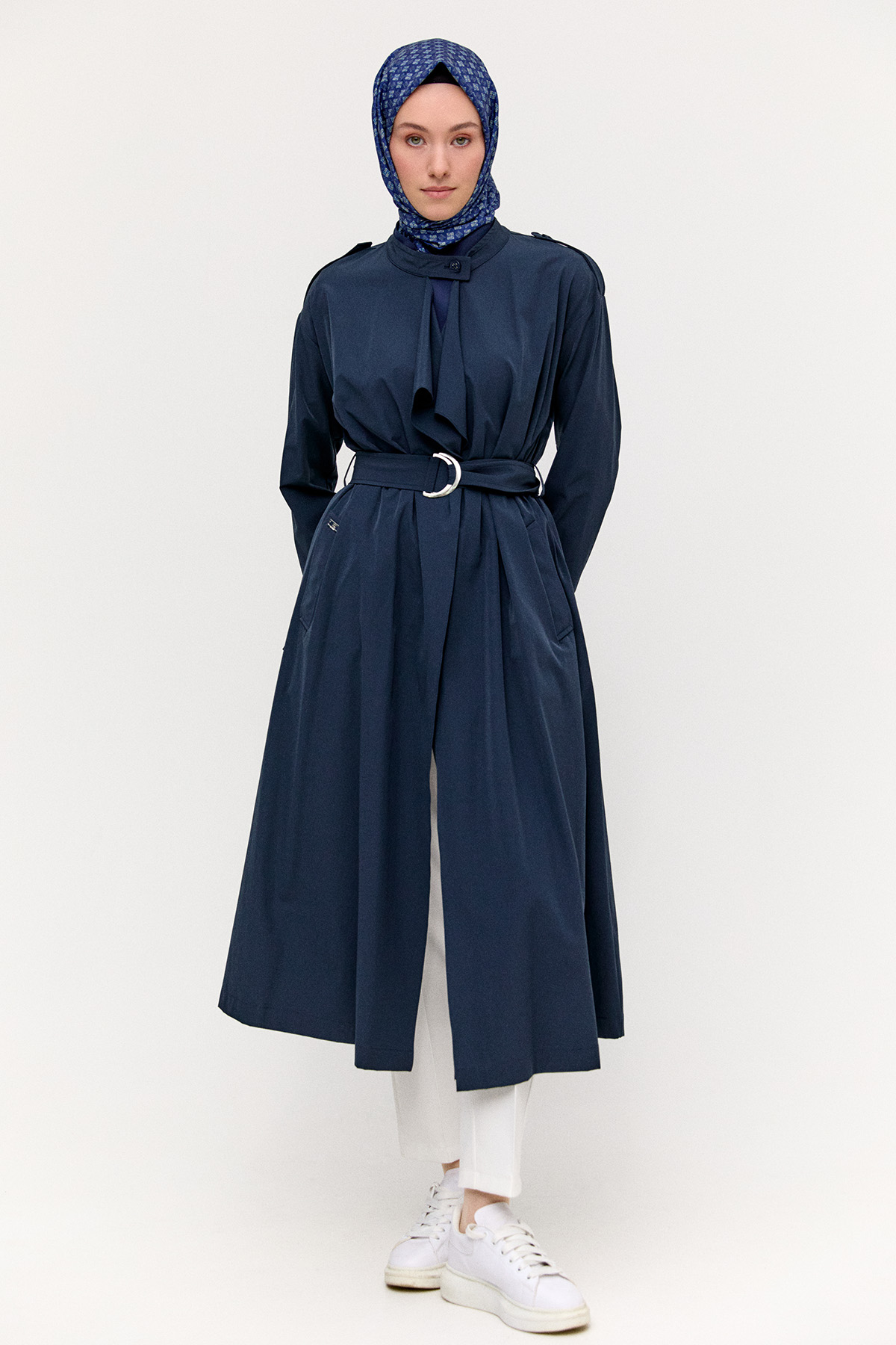 Hakim Yakalı Kemerli Pardesü, Tesettür Giyim