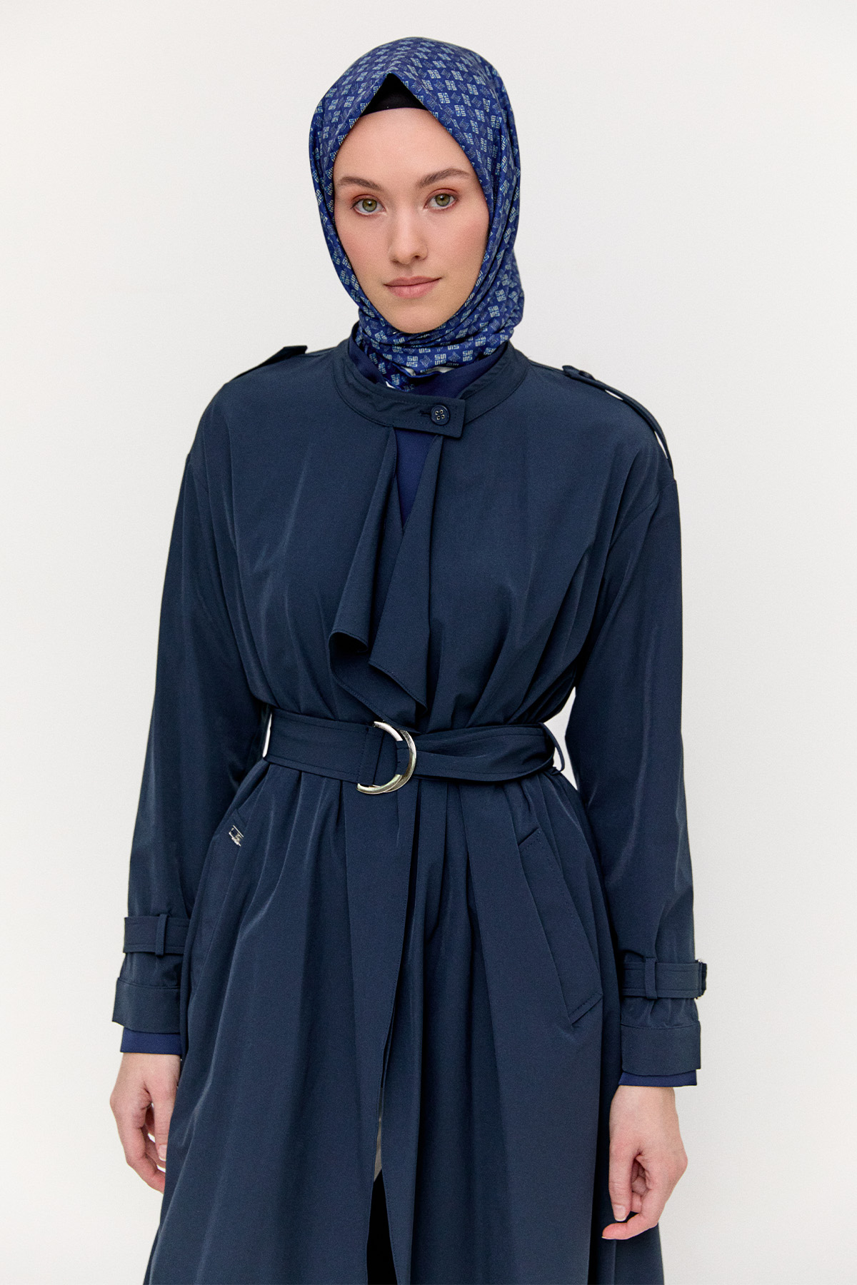 Hakim Yakalı Kemerli Pardesü, Tesettür Giyim