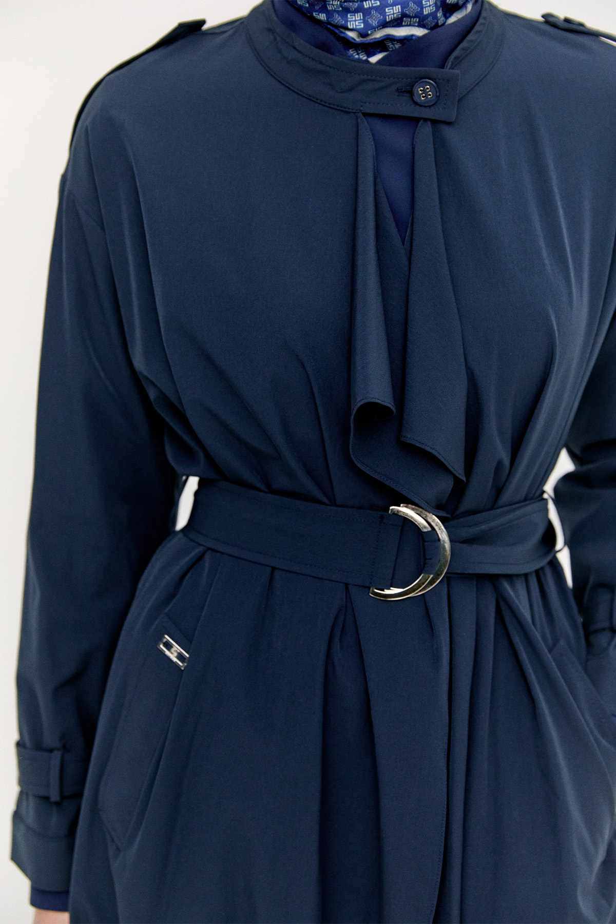 Hakim Yakalı Kemerli Pardesü, Tesettür Giyim