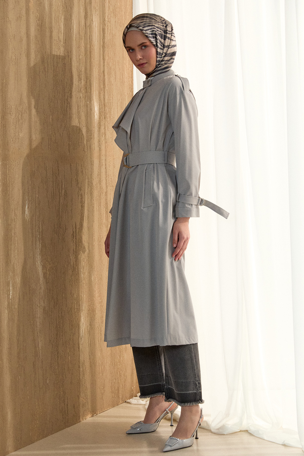 Hakim Yakalı Kemerli Pardesü, Tesettür Giyim