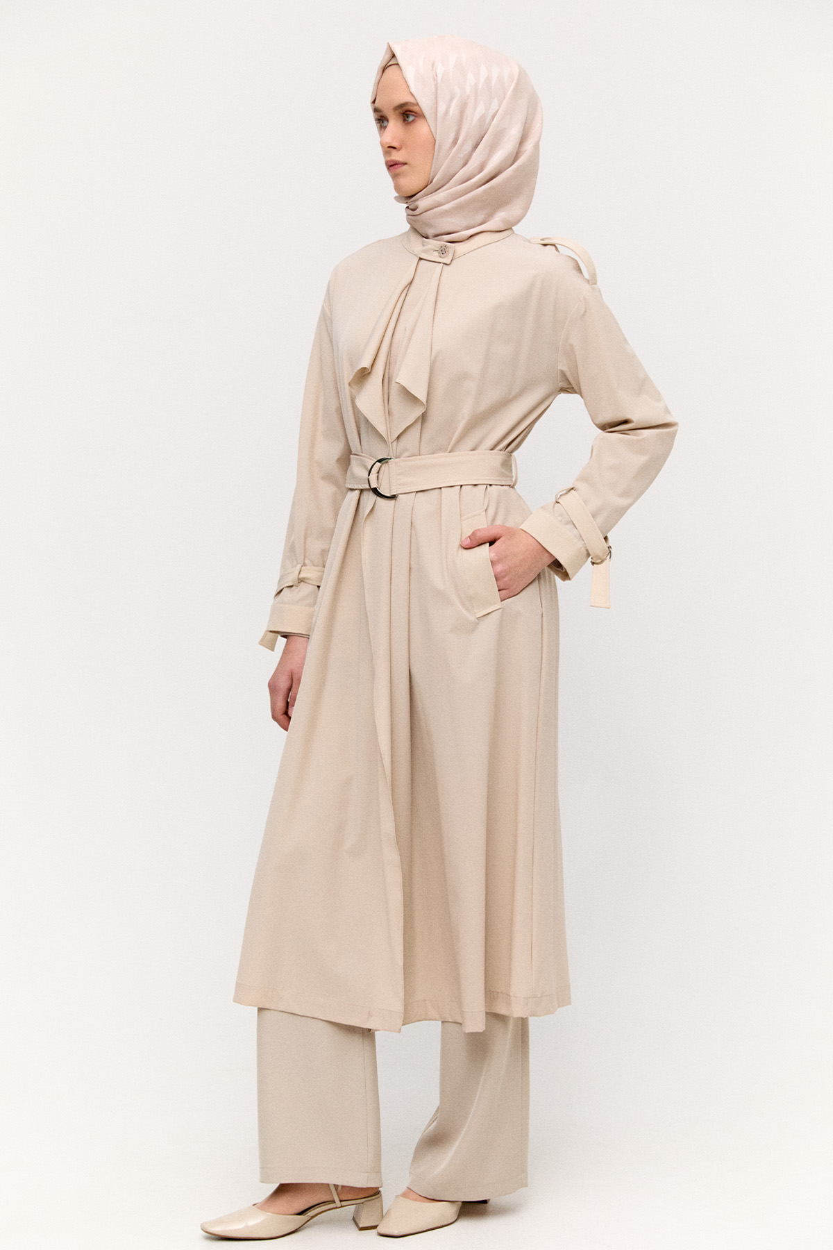 Hakim Yakalı Kemerli Pardesü, Tesettür Giyim