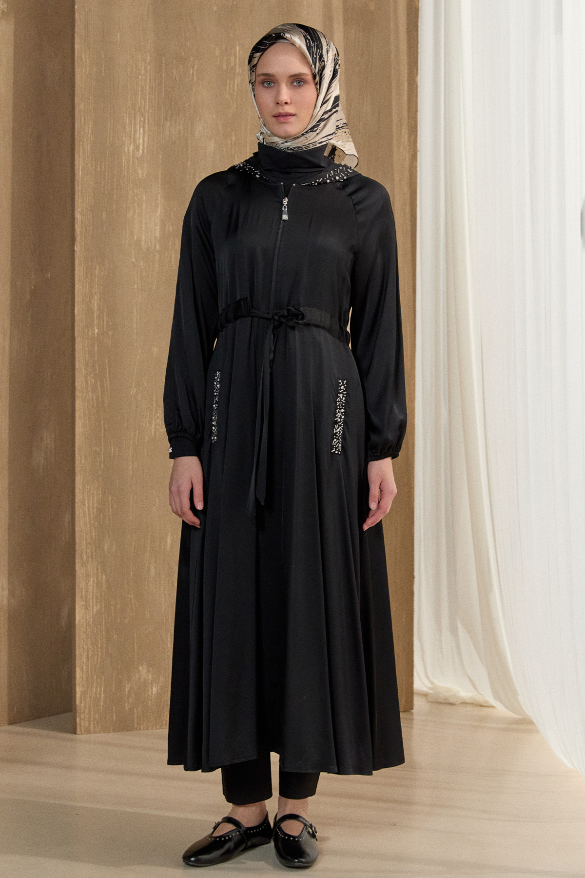 Taş İşlemeli Saten Pardesü, Tesettür Giyim
