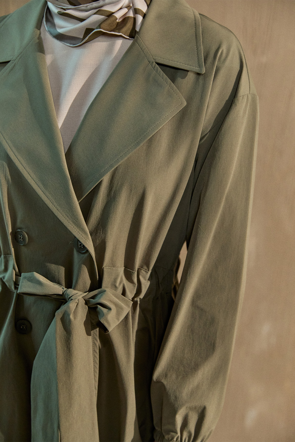 Kruvaze Kuşaklı Pardesü, Tesettür Giyim