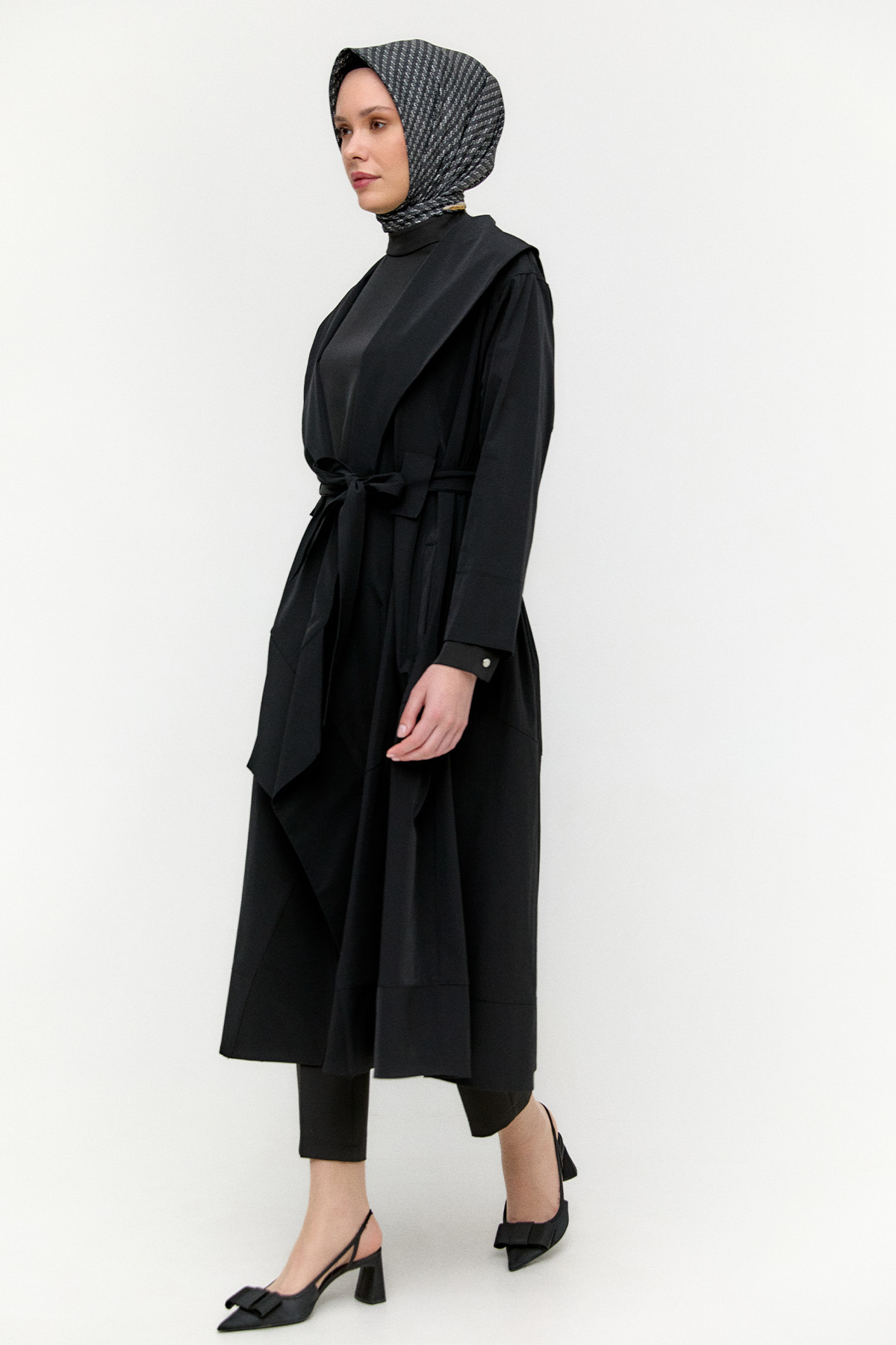 Şal Yakalı Kuşaklı Pardesü, Tesettür Giyim