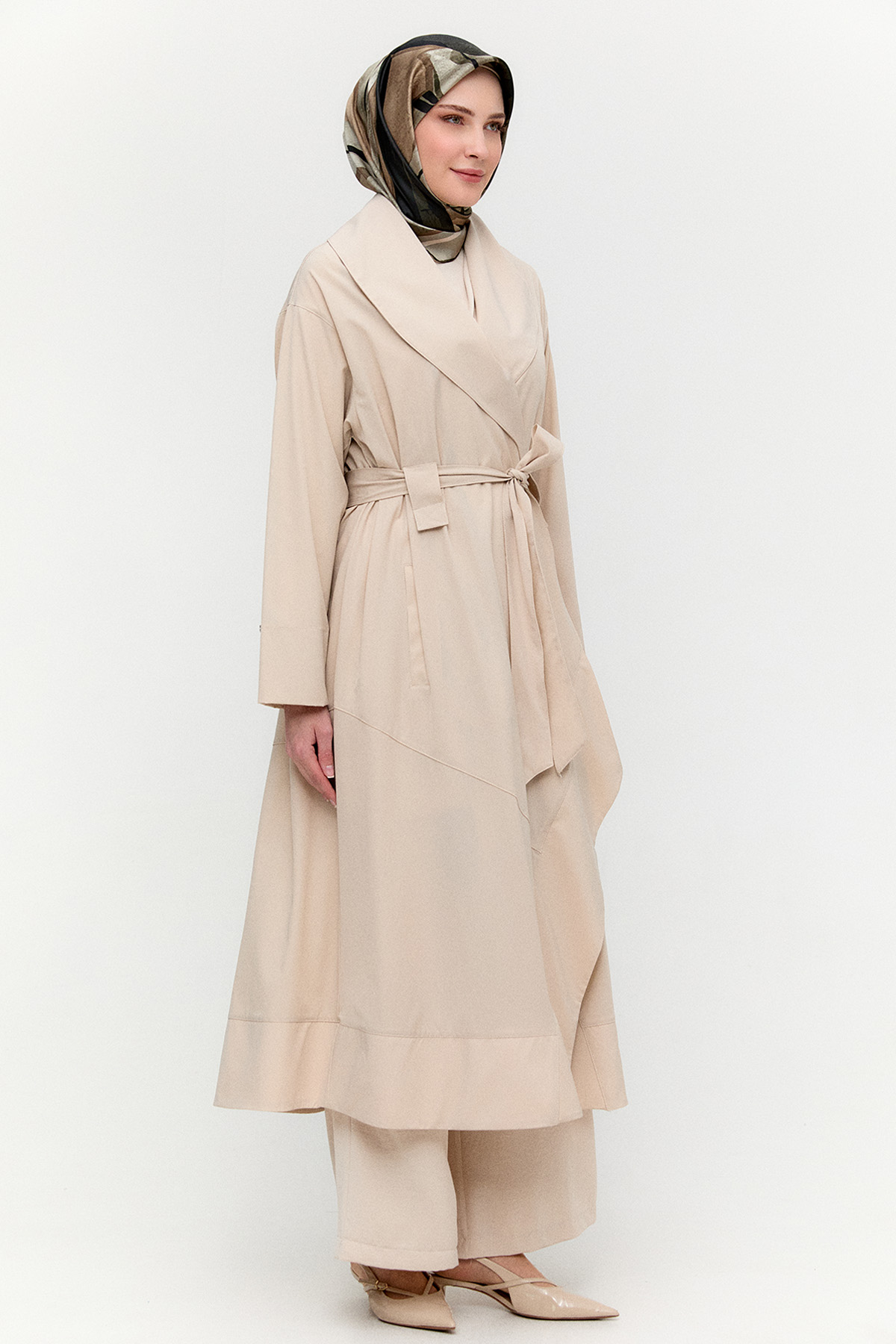 Şal Yakalı Kuşaklı Pardesü, Tesettür Giyim