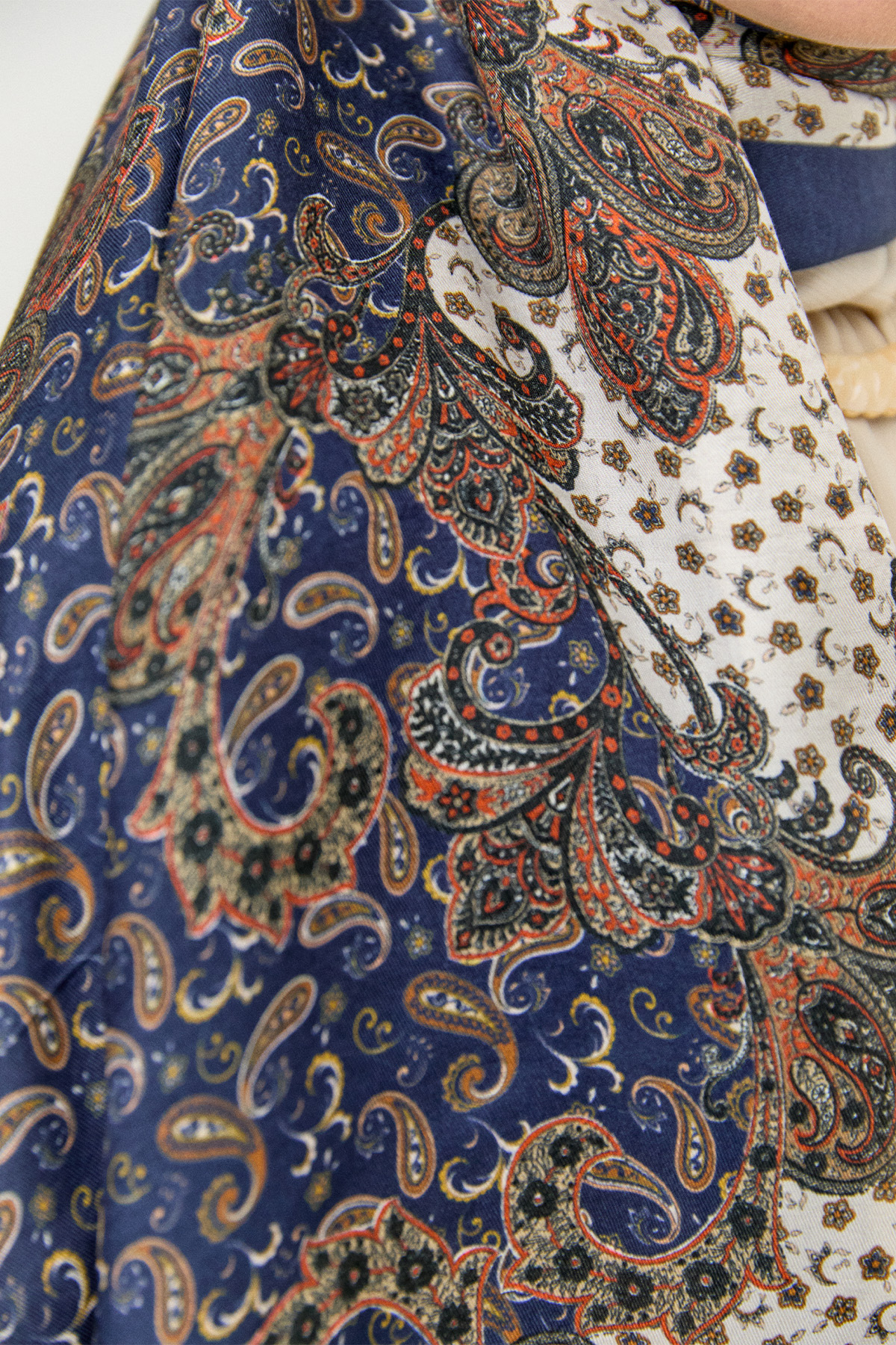 Paisley Desenli Modal Şal, Tesettür Giyim