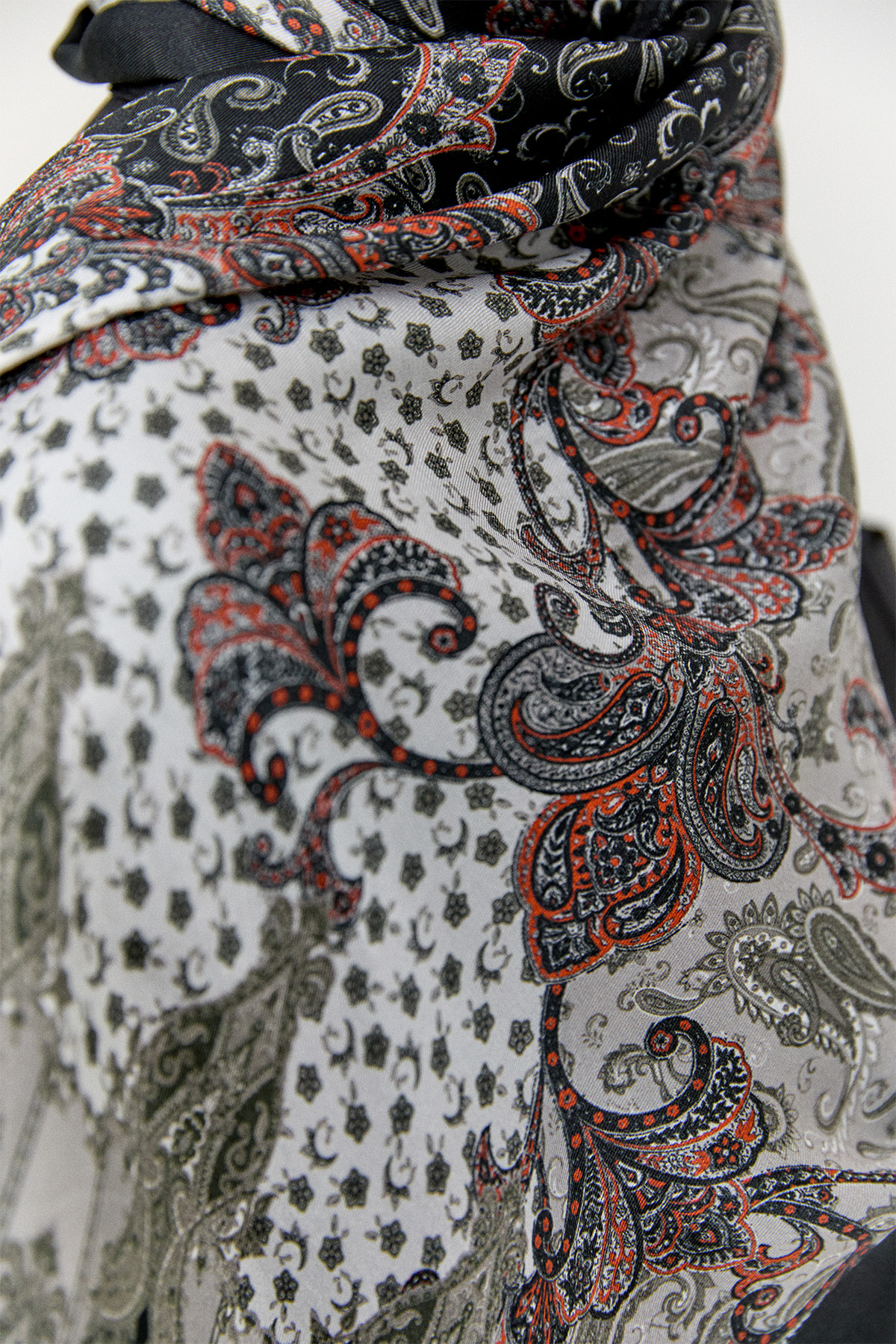 Paisley Desenli Modal Şal, Tesettür Giyim