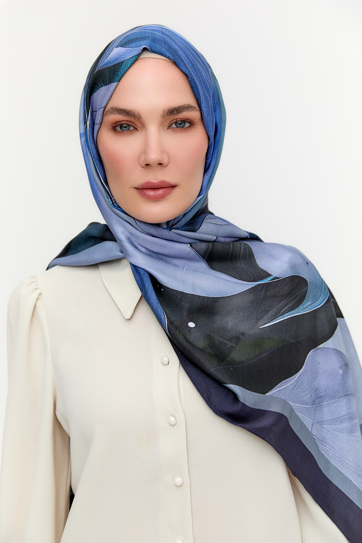 Yaprak Desenli Modal Şal, Tesettür Giyim