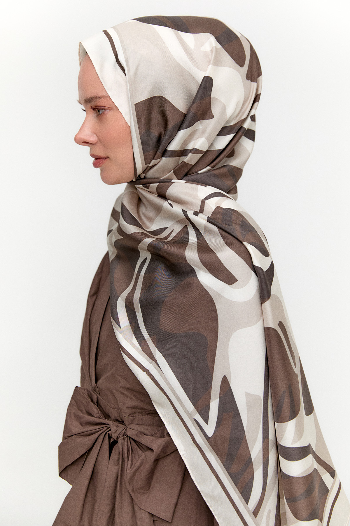 Oval Desenli Twill İpek Şal, Tesettür Giyim