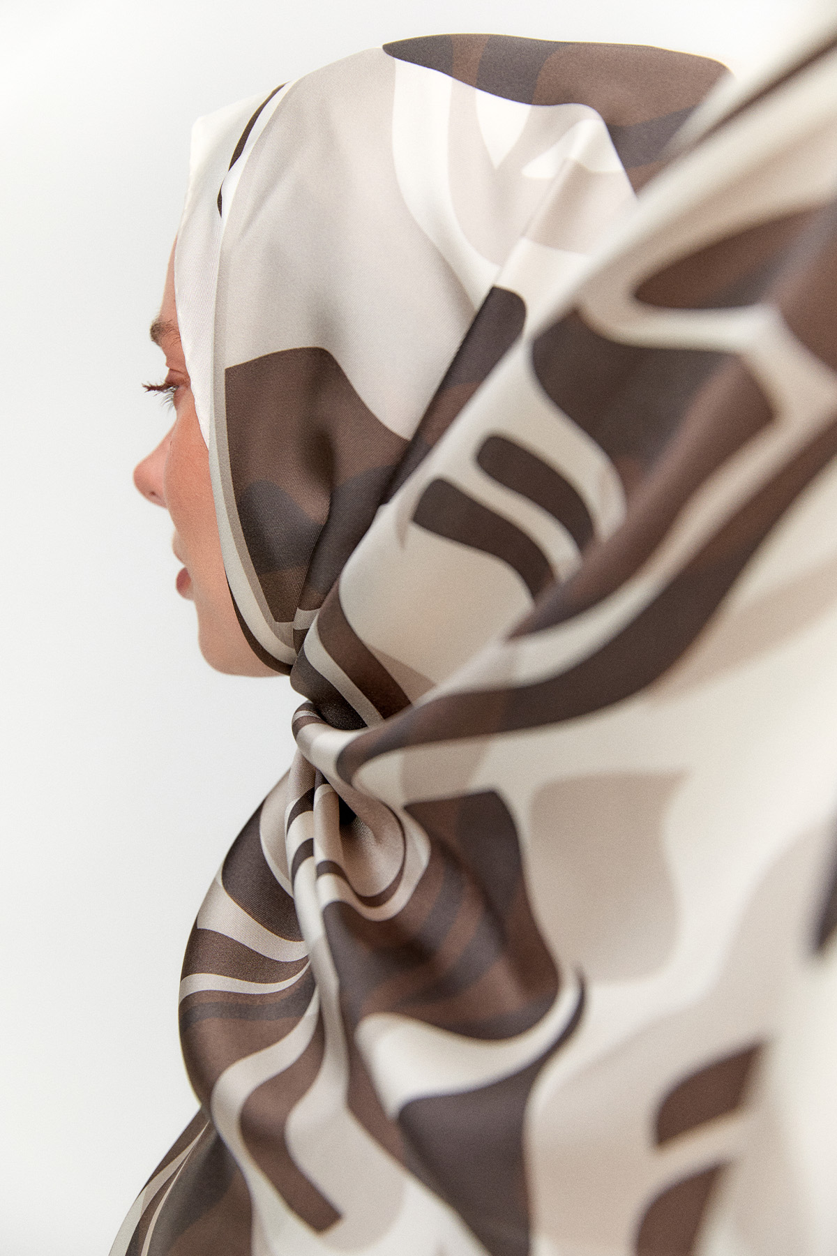 Oval Desenli Twill İpek Şal, Tesettür Giyim