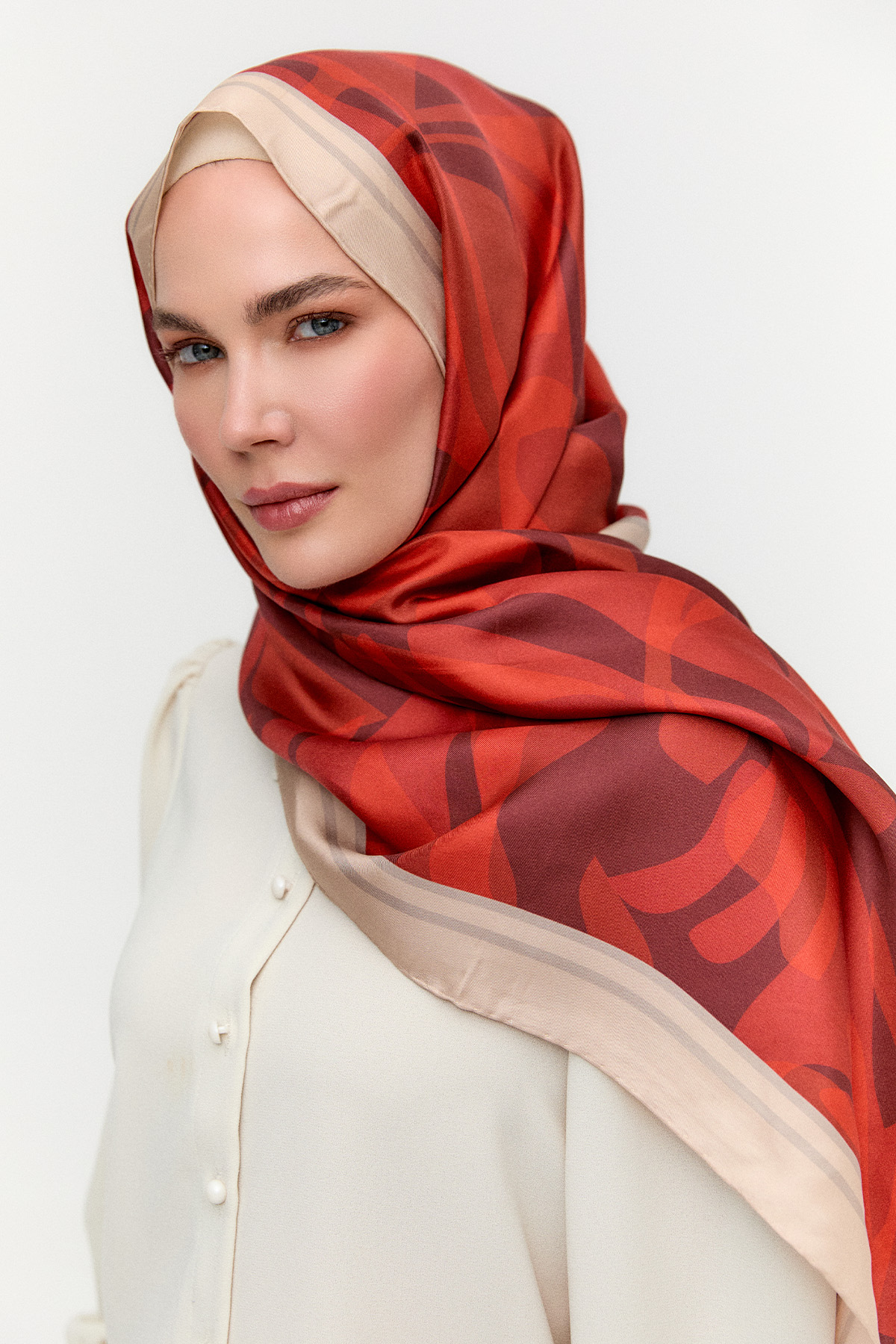 Oval Desenli Twill İpek Şal, Tesettür Giyim