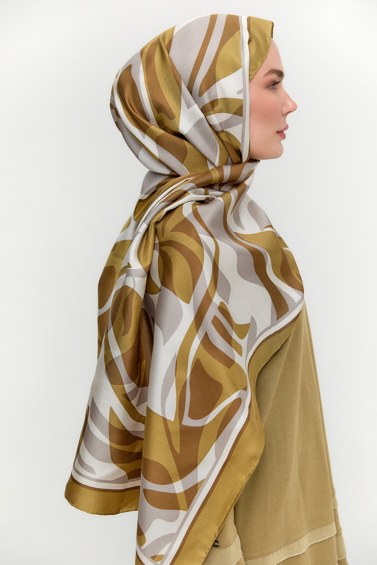 Oval Desenli Twill İpek Şal, Tesettür Giyim