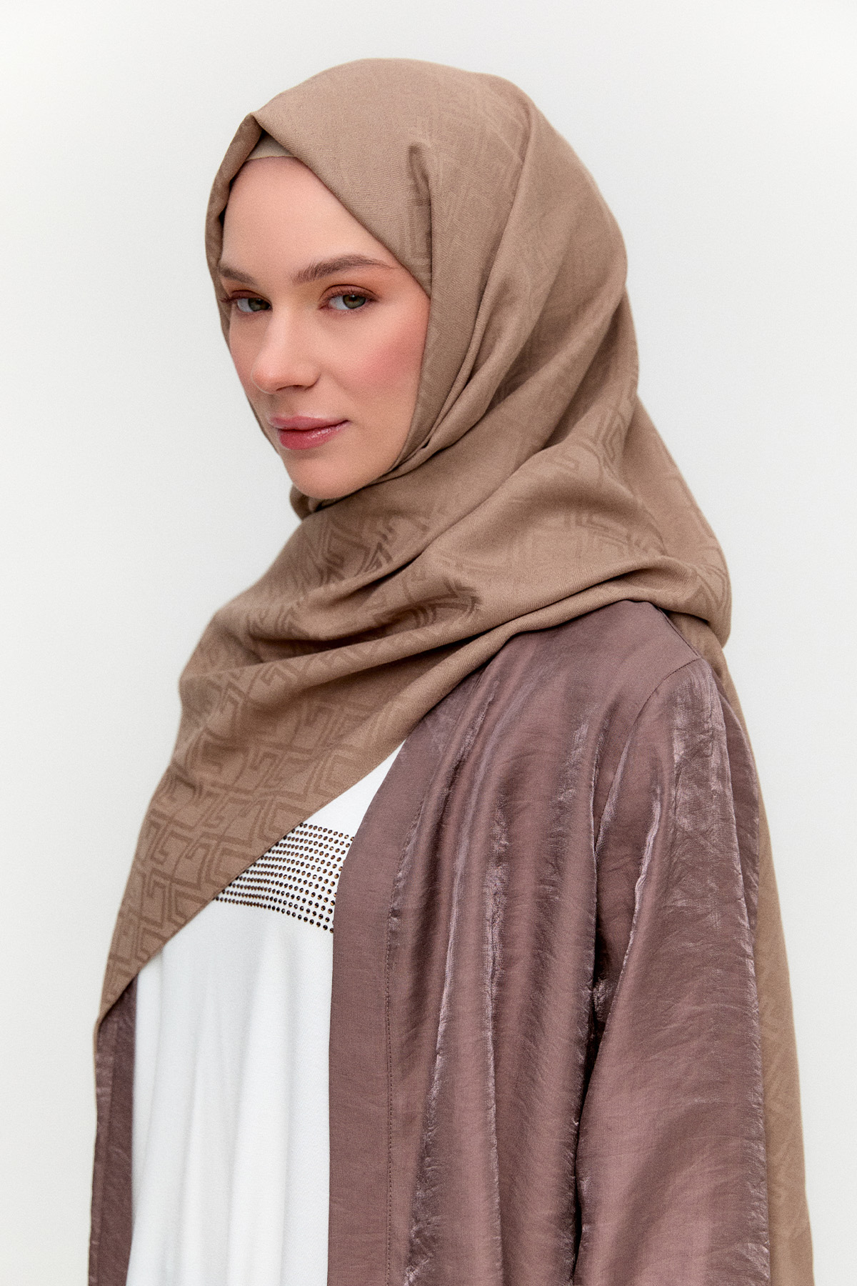 Geometriksel Jakarlı Viskon Şal, Tesettür Giyim