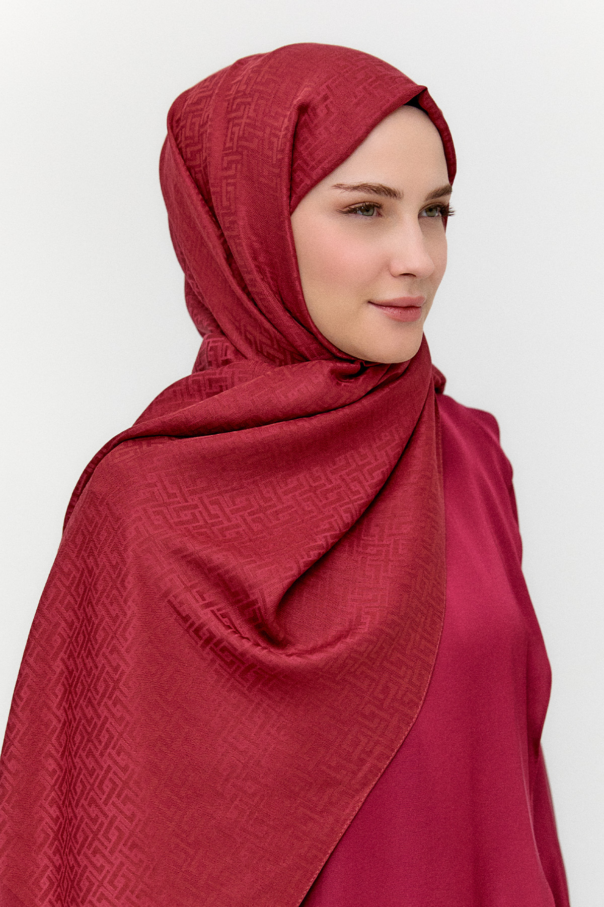 Labirent Desenli Viskon Şal, Tesettür Giyim