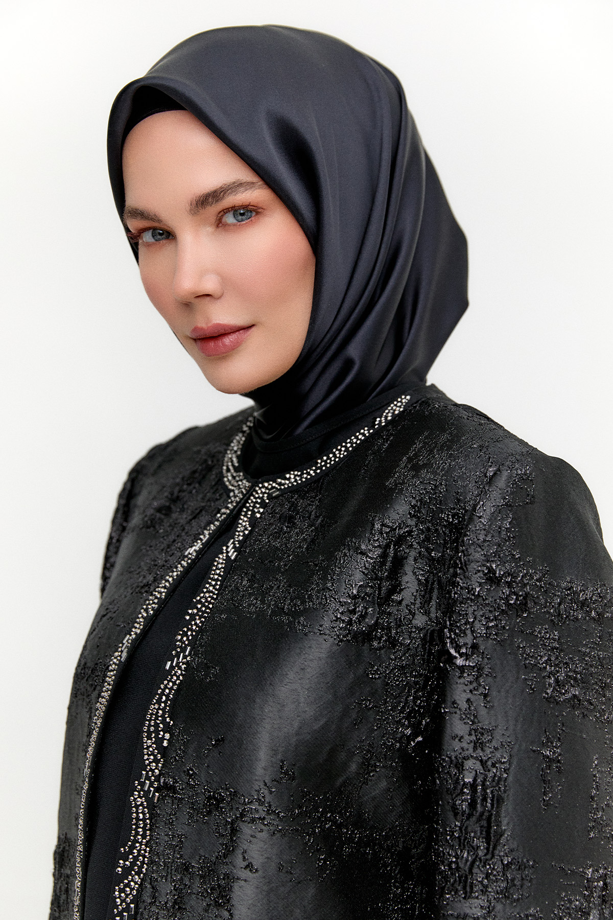 Taş Detaylı Jakarlı Üçlü Takım, Tesettür Giyim